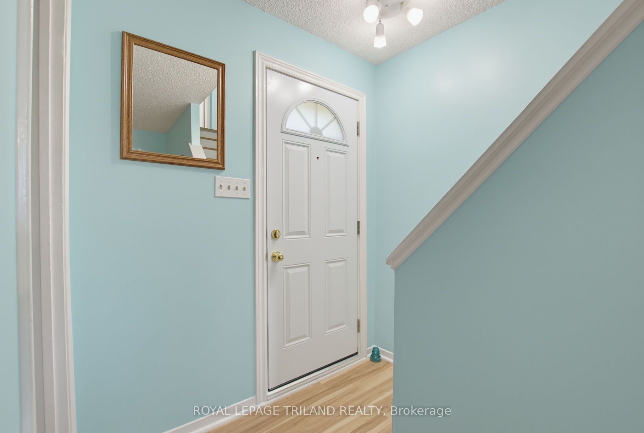 825 Dundalk Drive 45 Property Photo 4