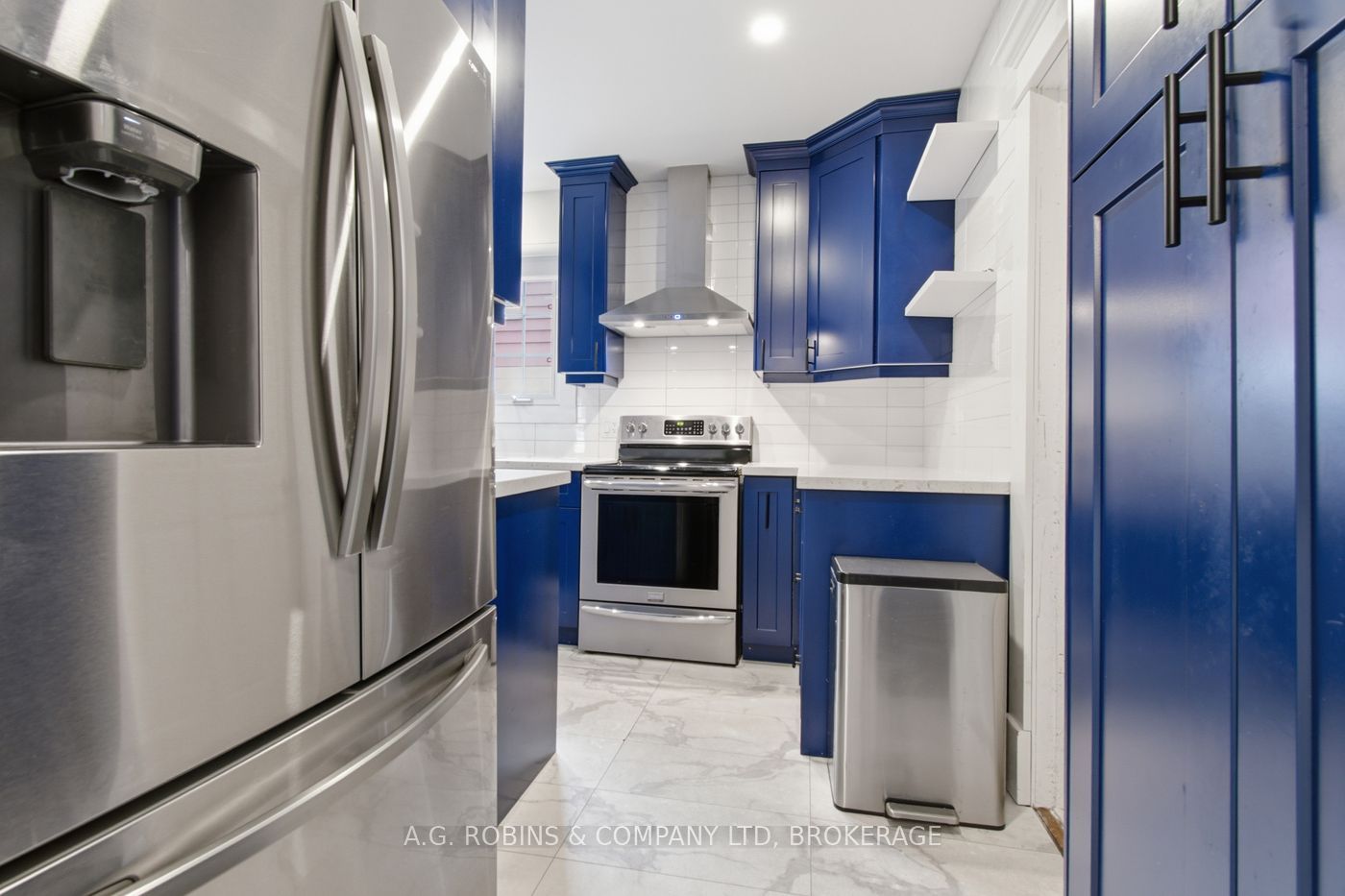 6345 Barker Street Property Photo 17
