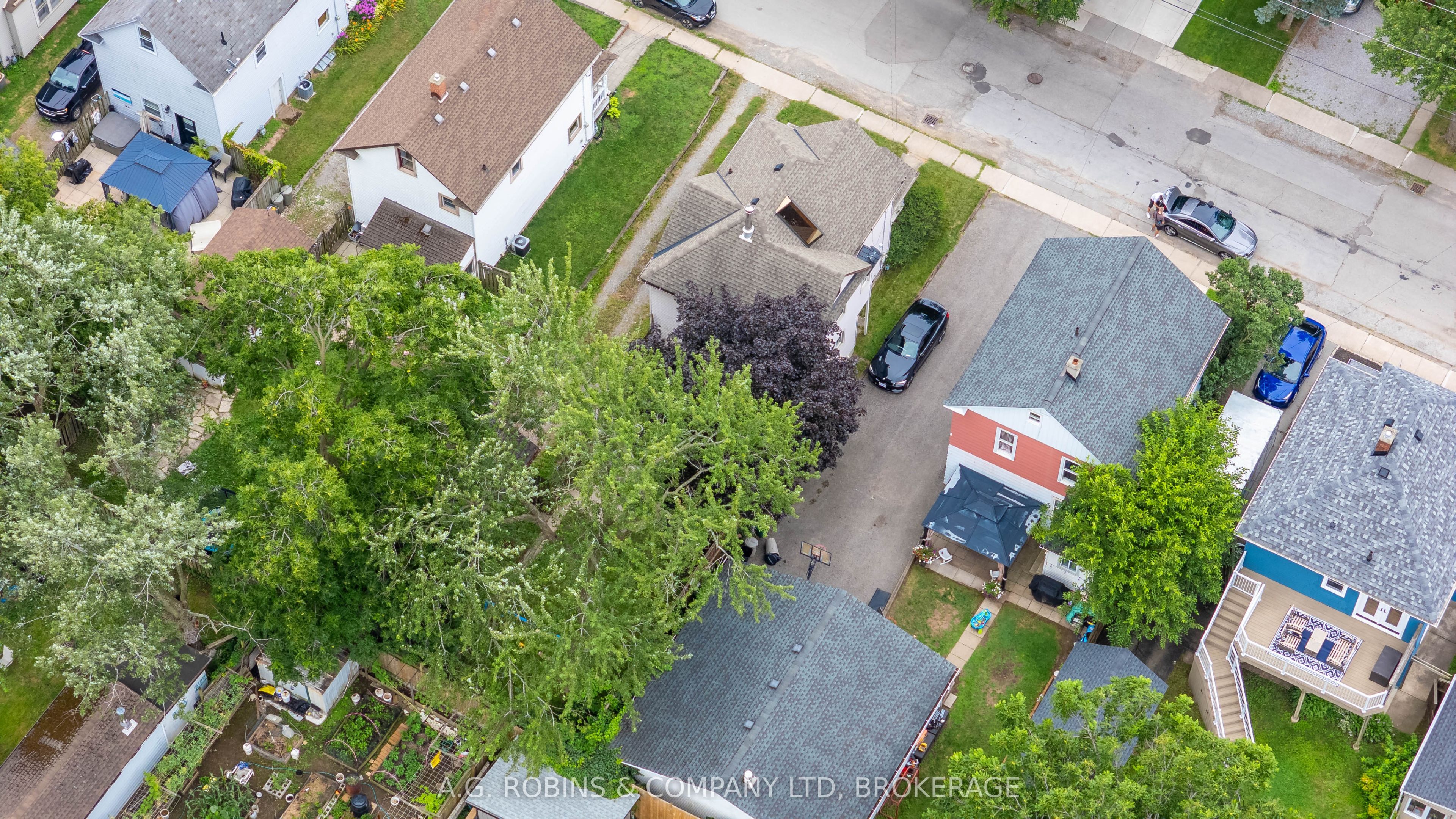 6345 Barker Street Property Photo 47
