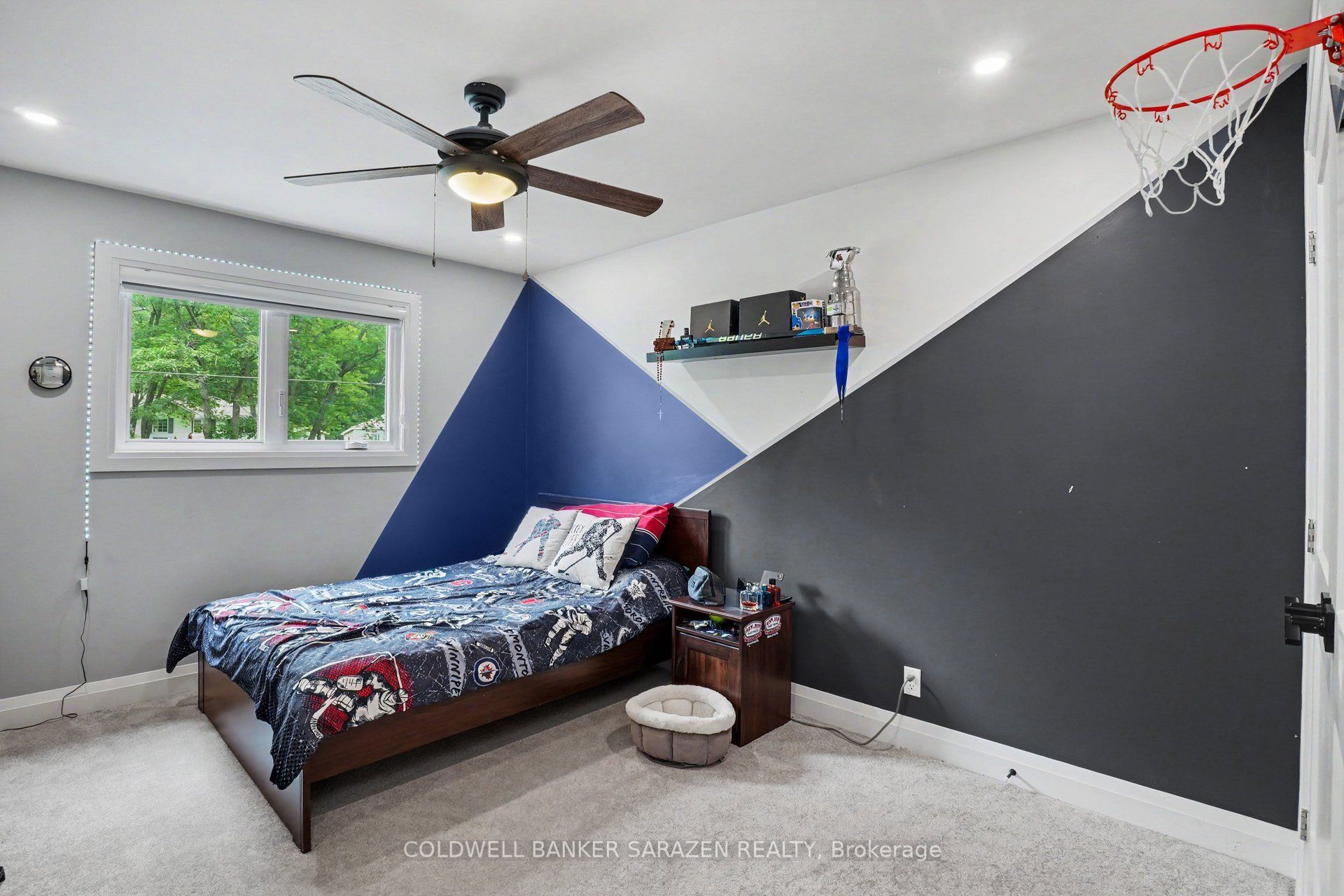 1046 Bayview Drive W Property Photo 20