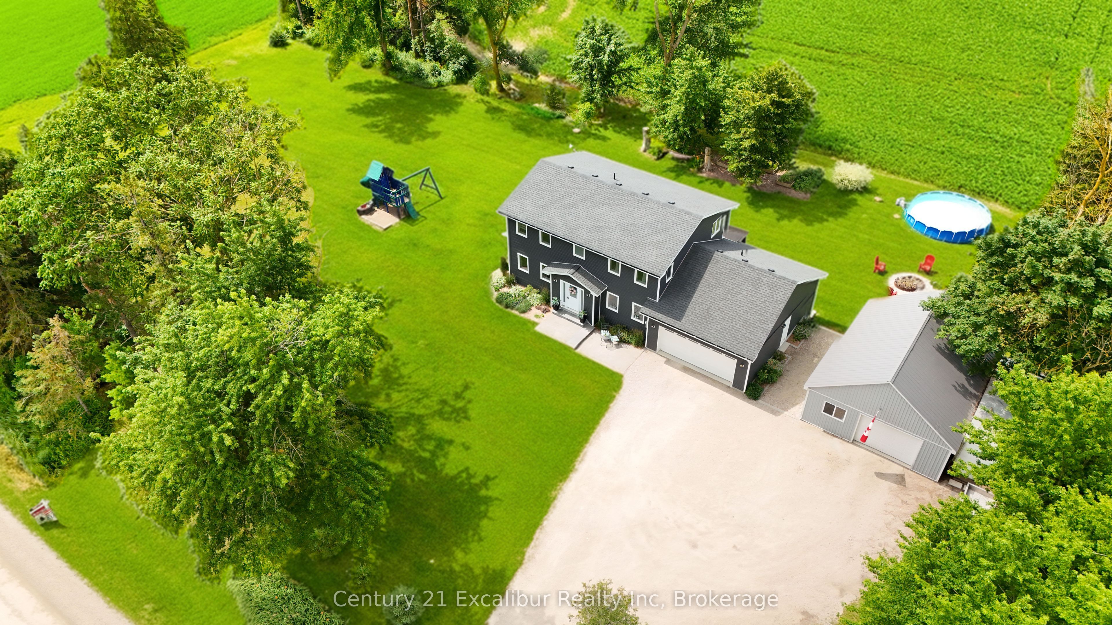 7104 Sixth Line Road W Property Photo 1