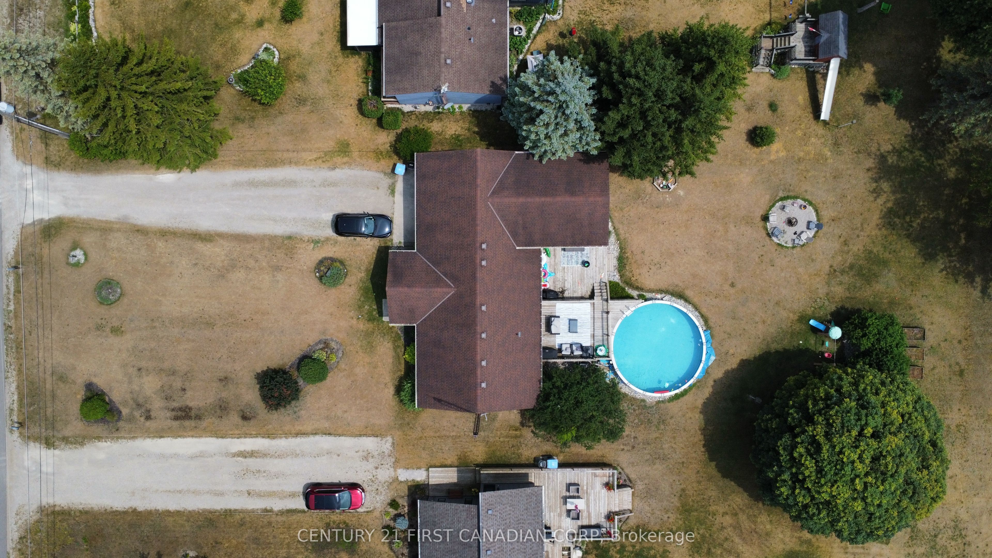 8319 Goosemarsh Line Property Photo 3