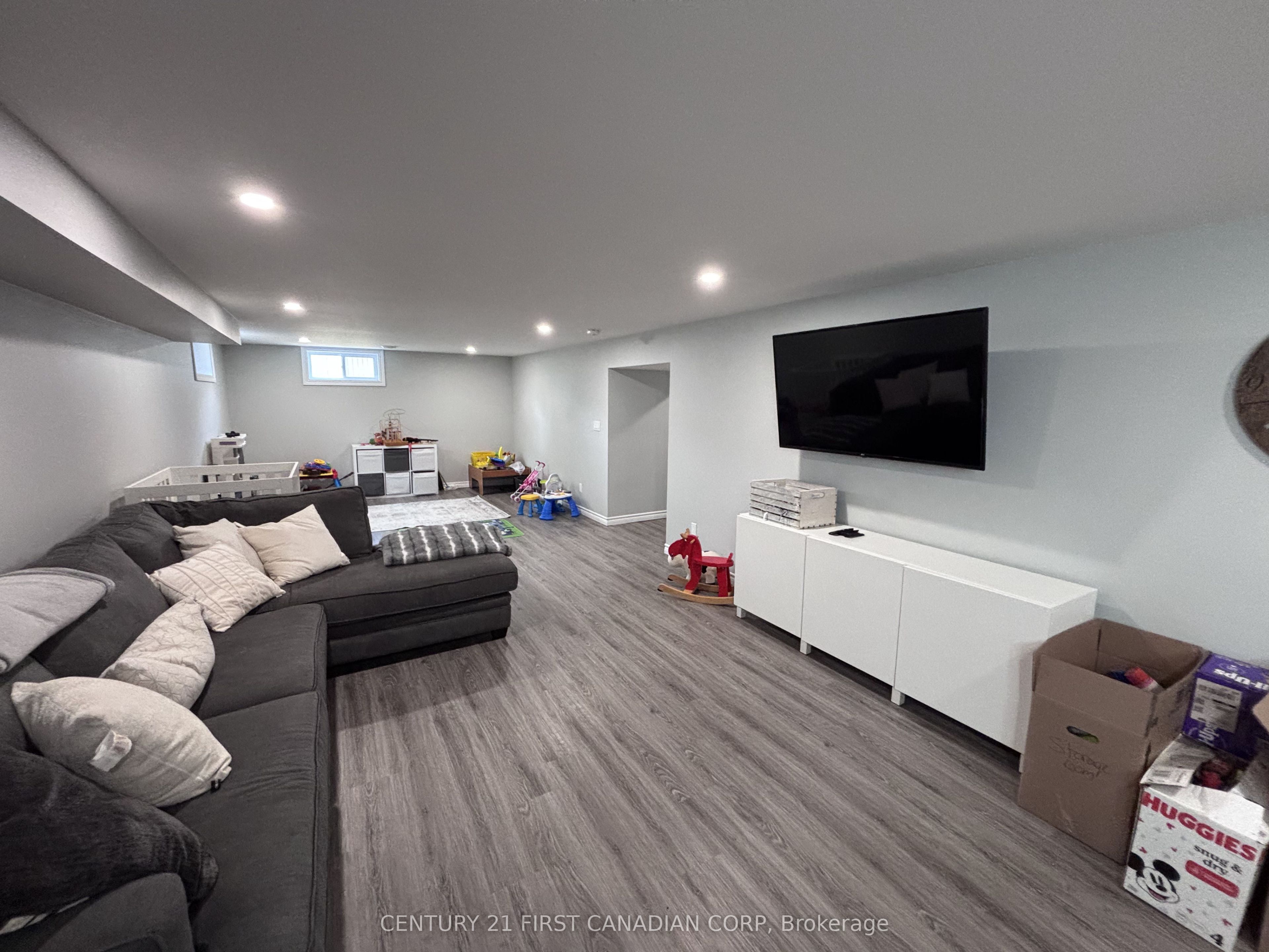 8319 Goosemarsh Line Property Photo 24
