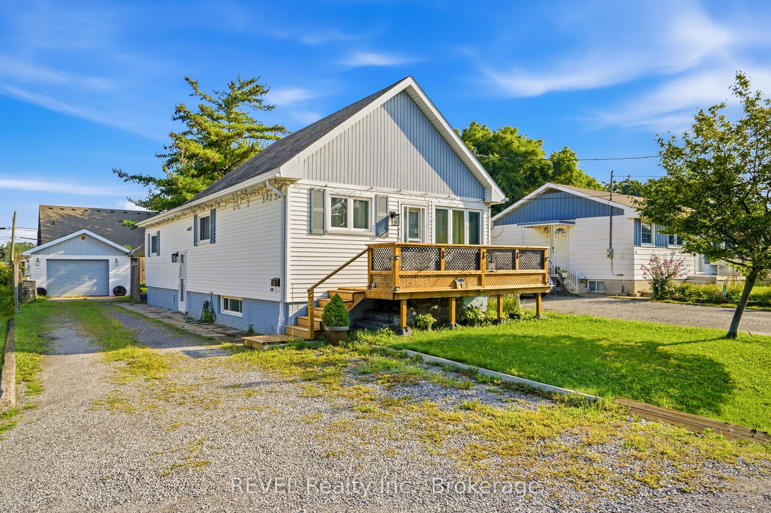 9 Cambridge Avenue Property Photo 2