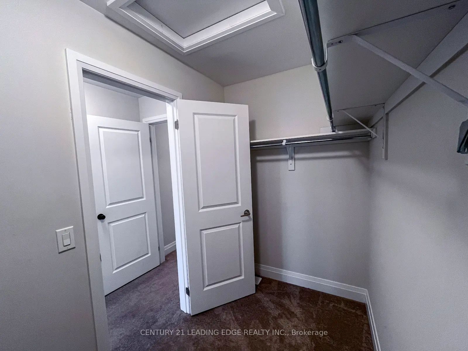 100 Cole Terrace Property Photo 15