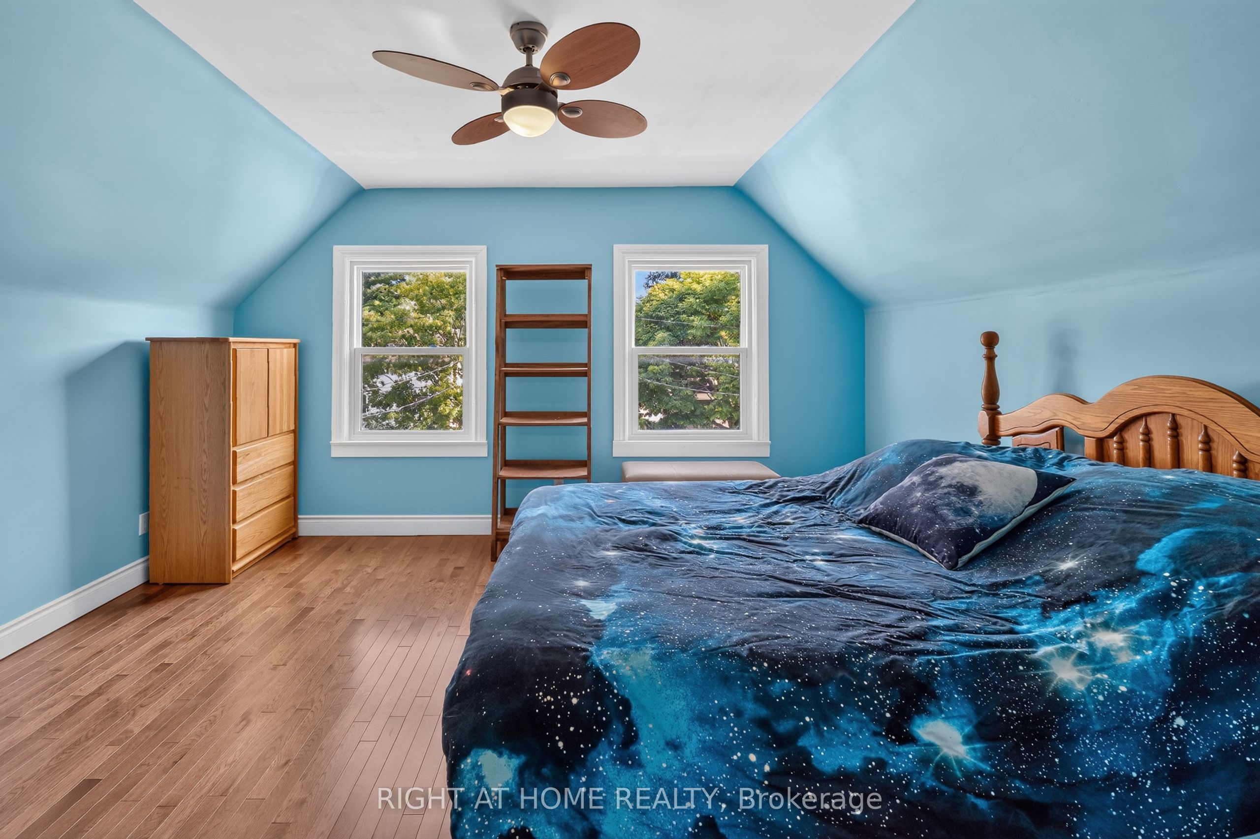 72 Maple Street Property Photo 21