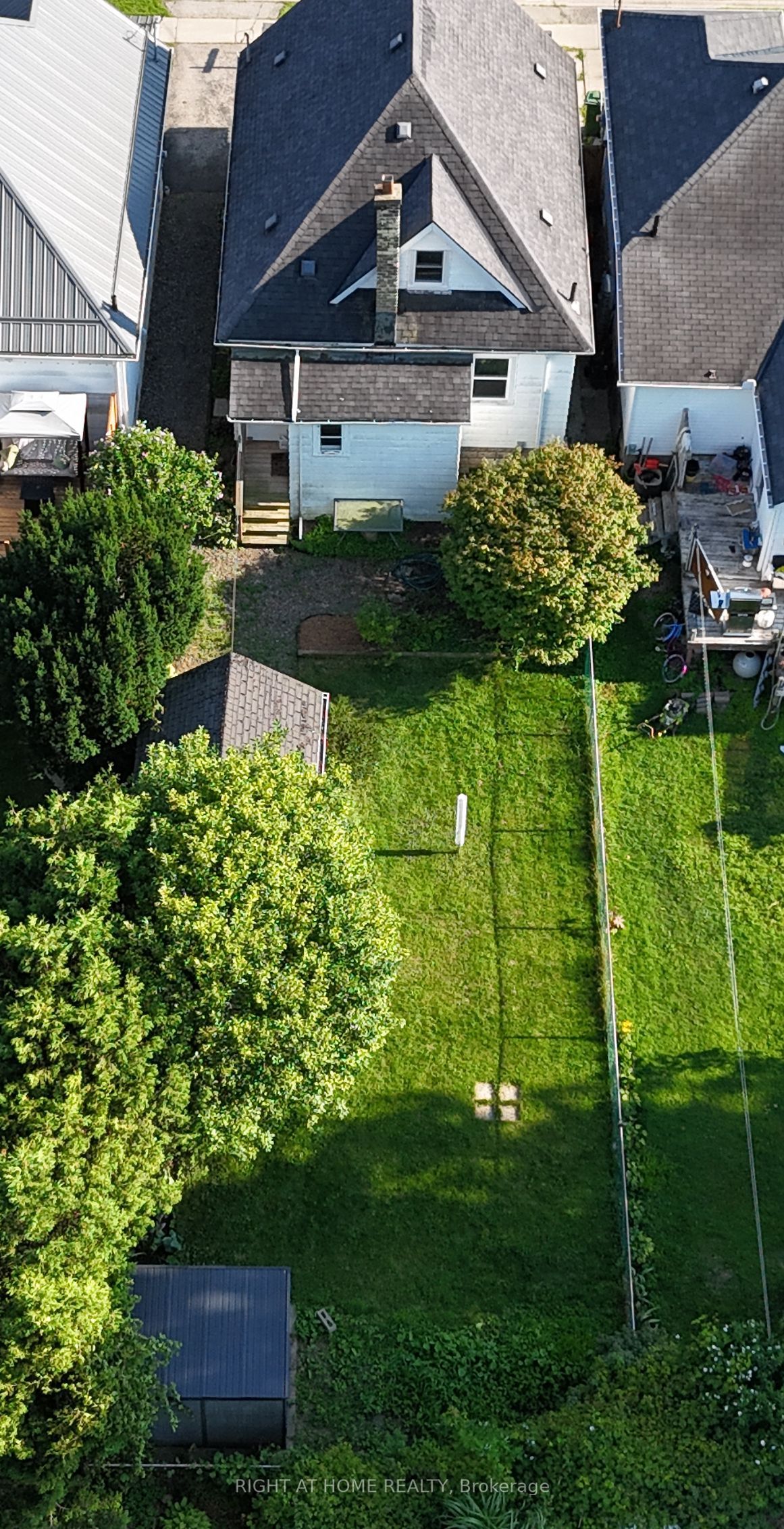 72 Maple Street Property Photo 41