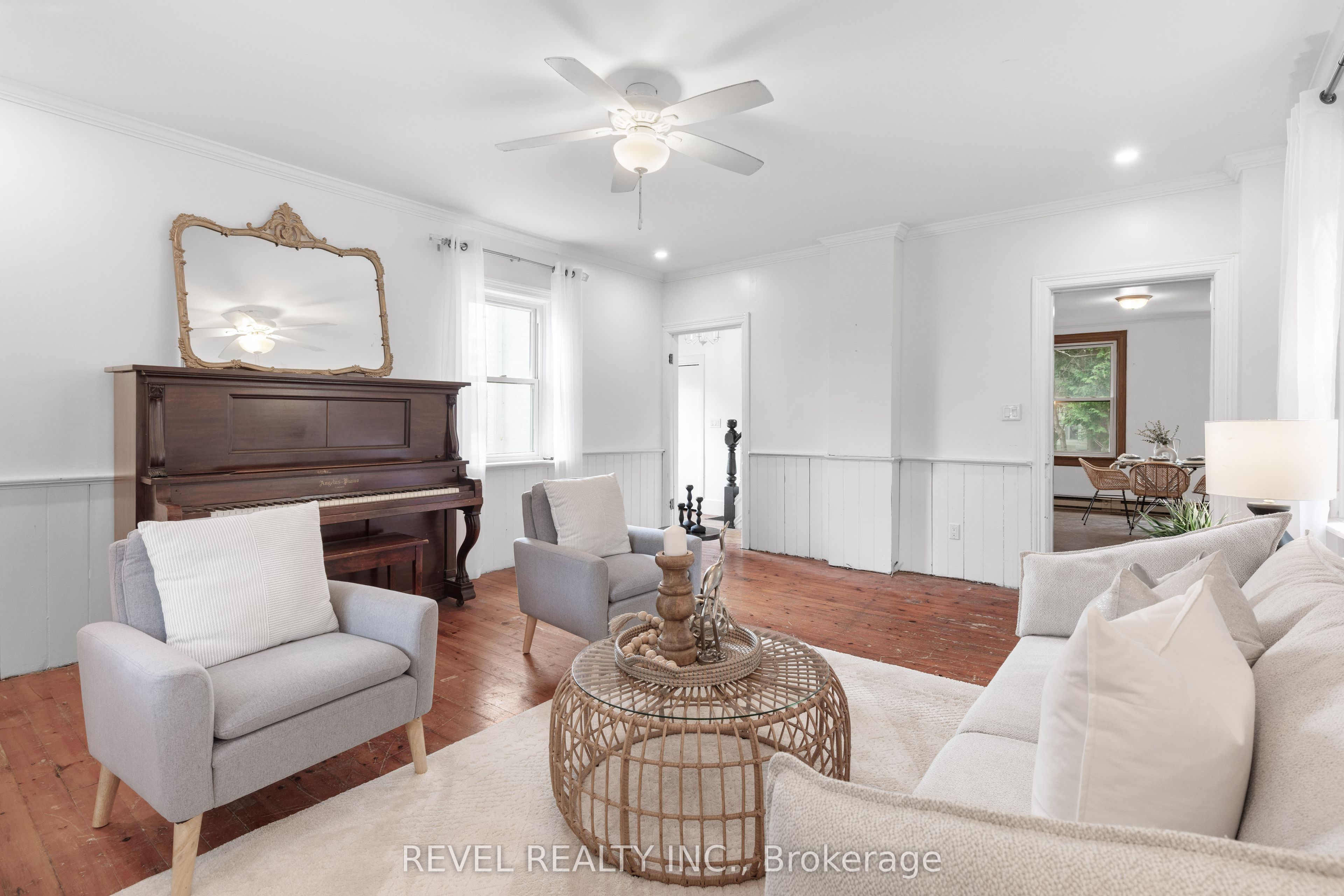 399 Eldon Road Property Photo 3