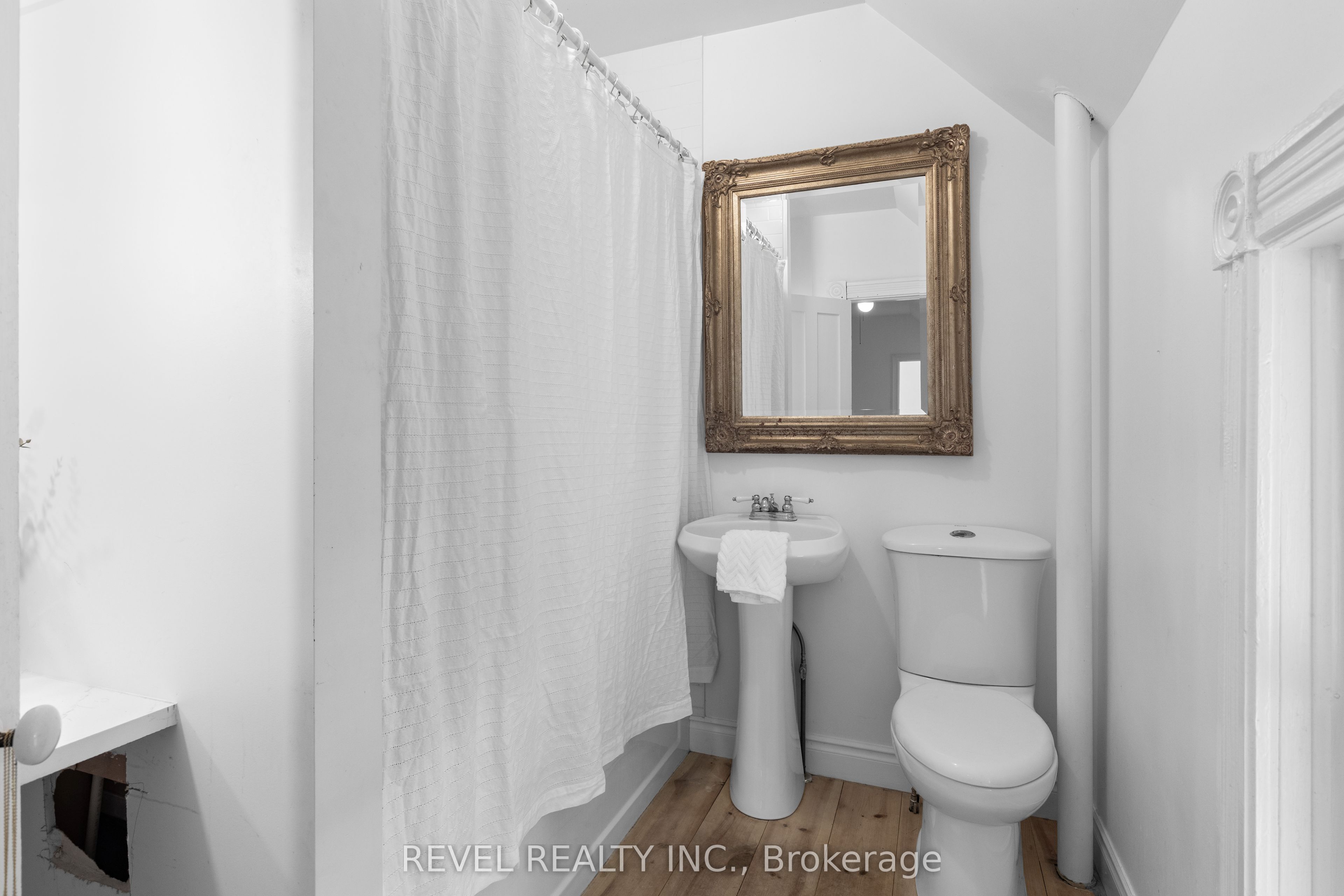 399 Eldon Road Property Photo 28