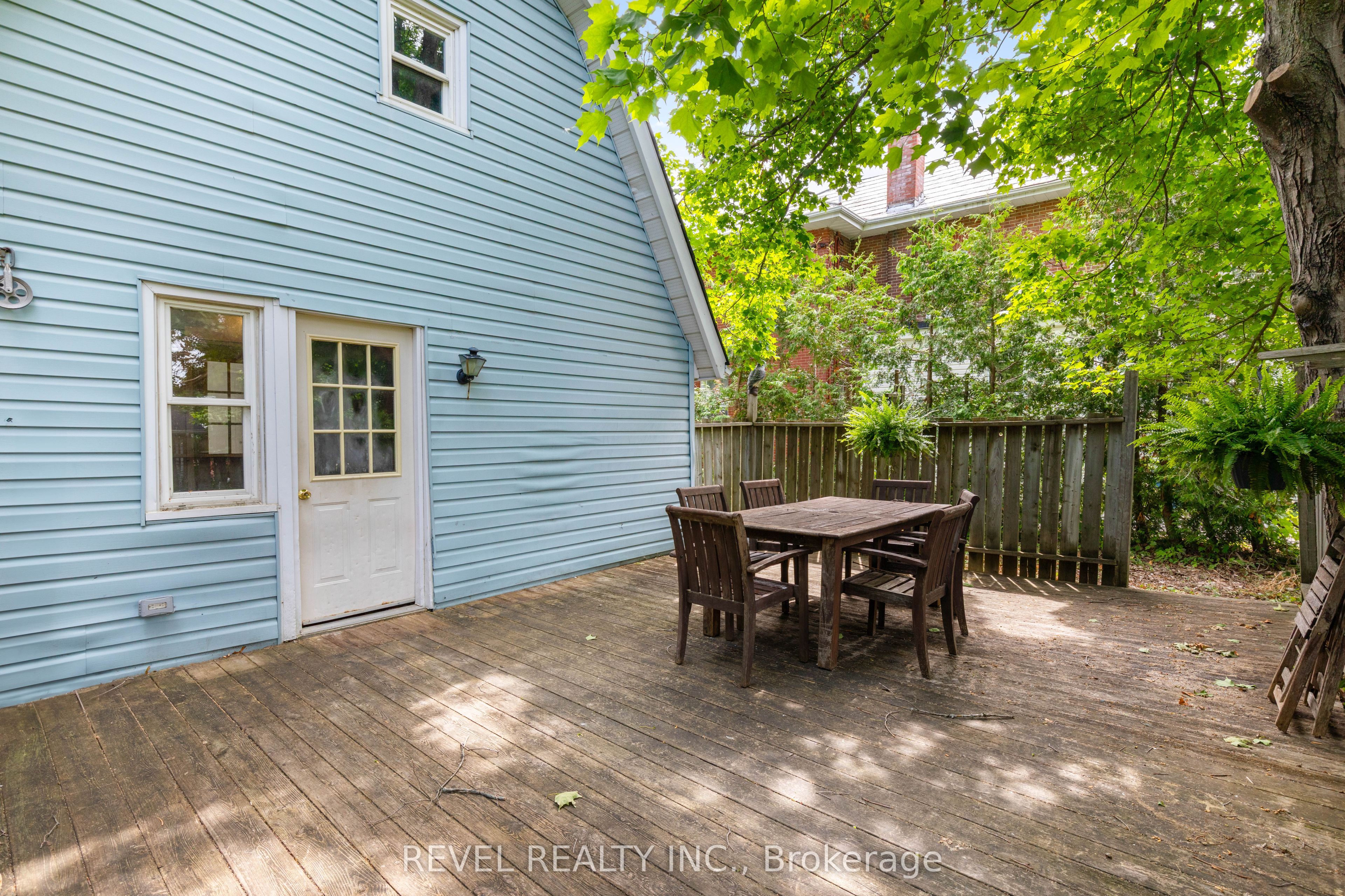 399 Eldon Road Property Photo 30