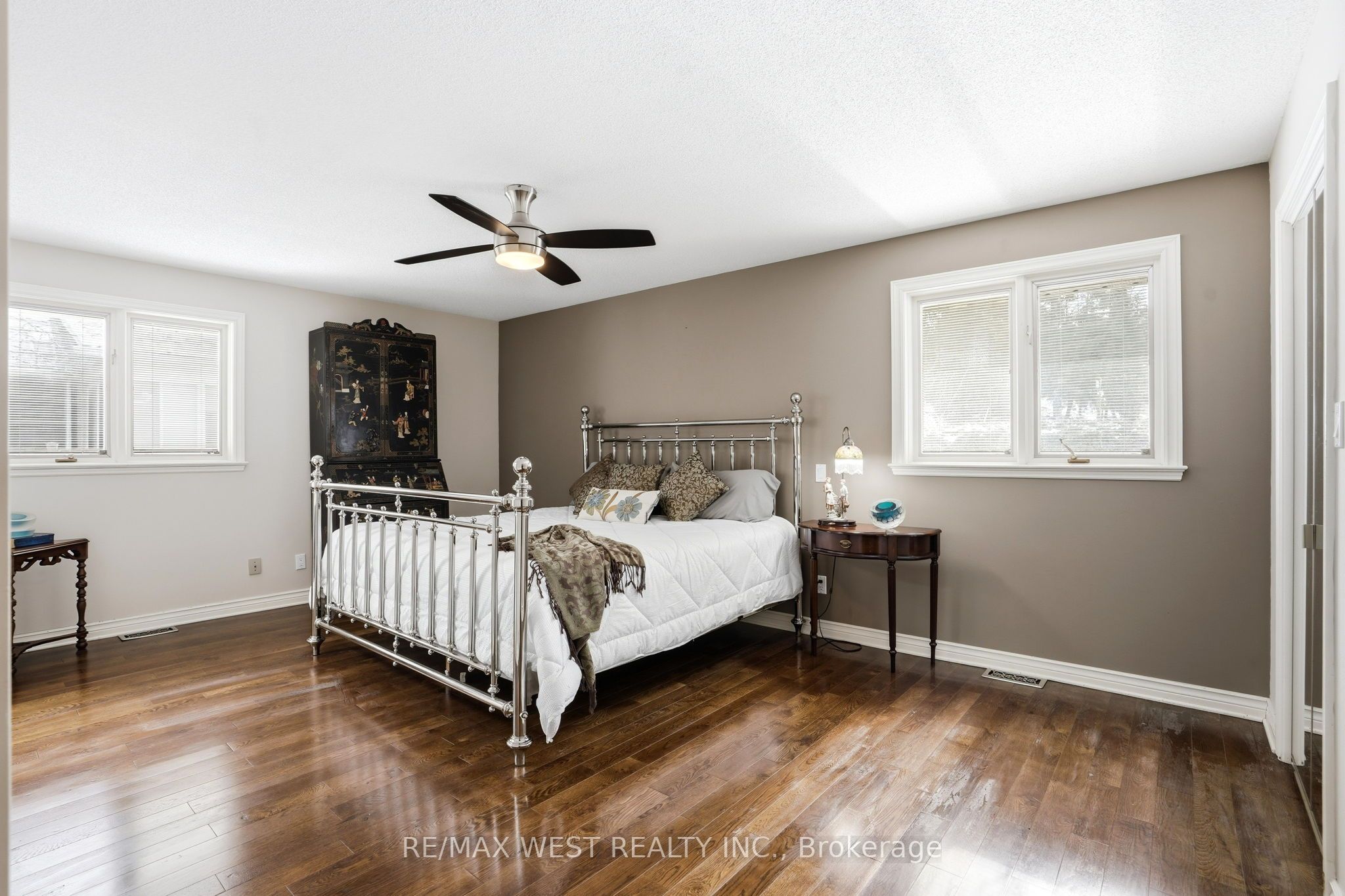 3570 Rittenhouse Road Property Photo 5