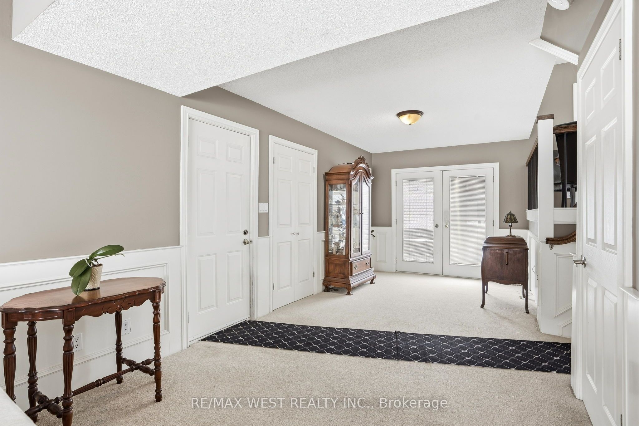 3570 Rittenhouse Road Property Photo 9