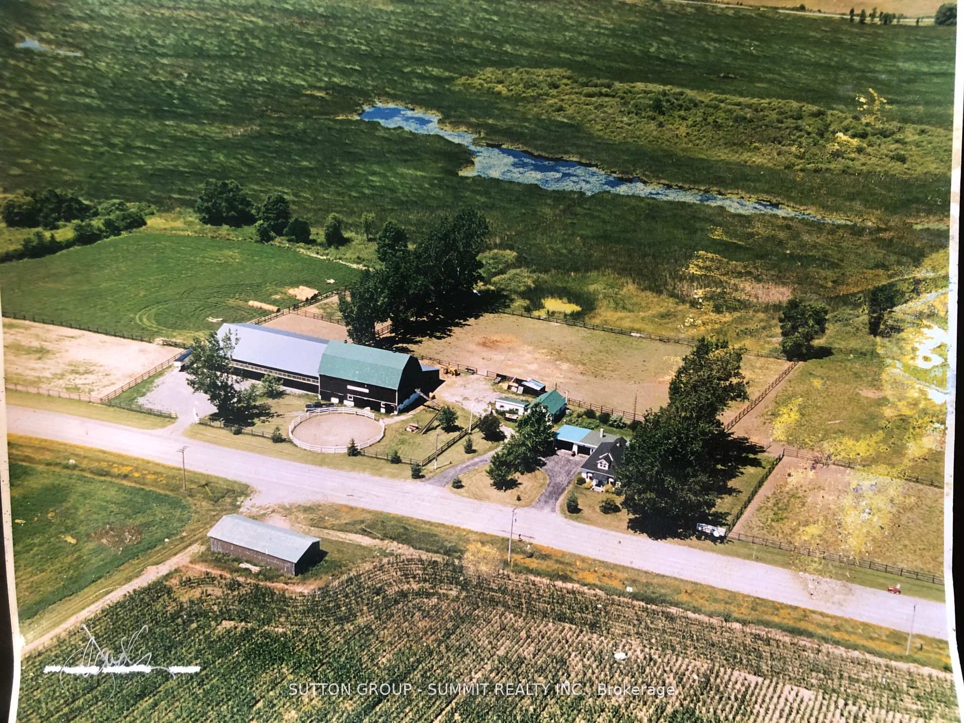 663 County Rd 15 Property Photo 1