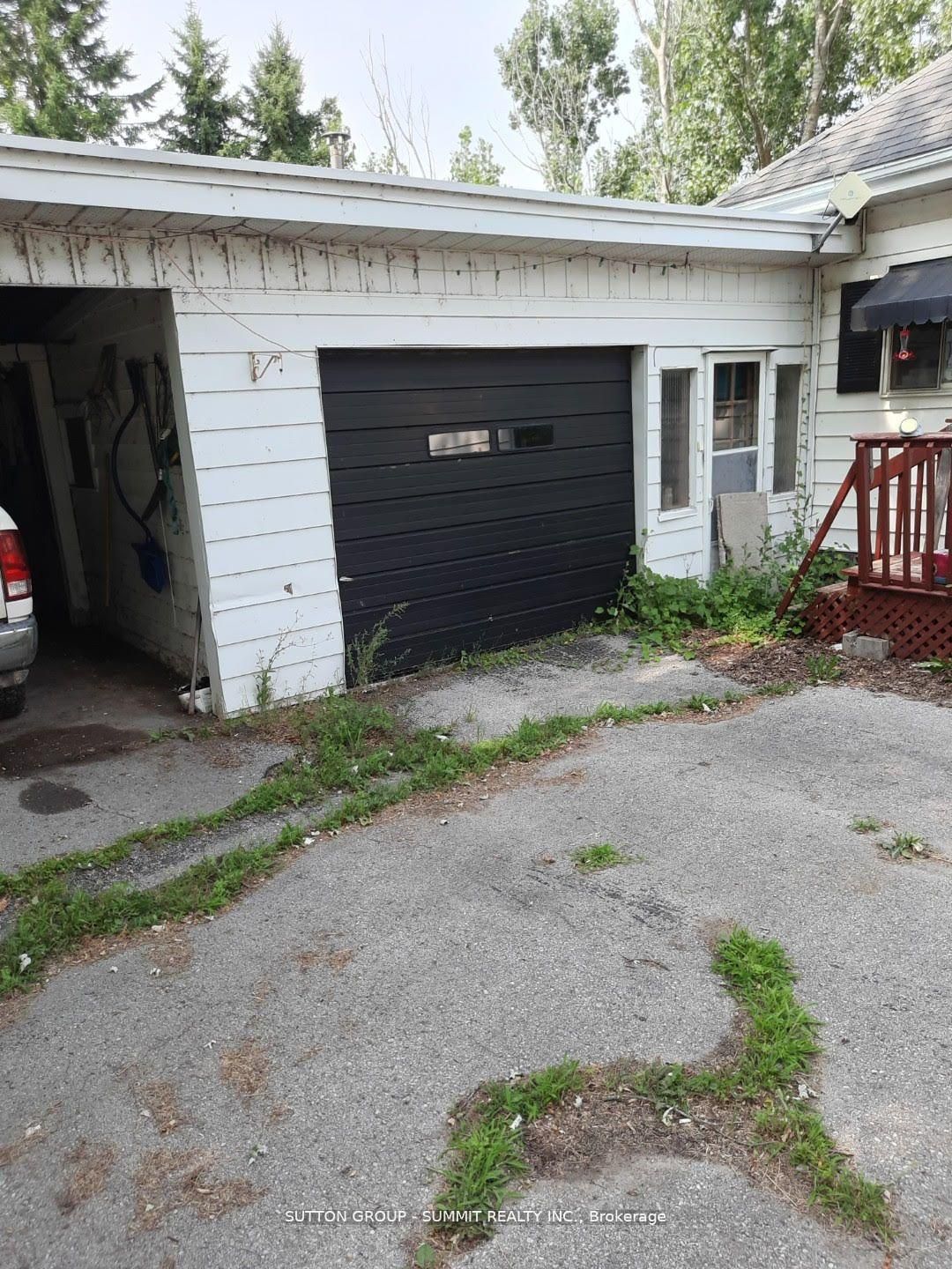 663 County Rd 15 Property Photo 6