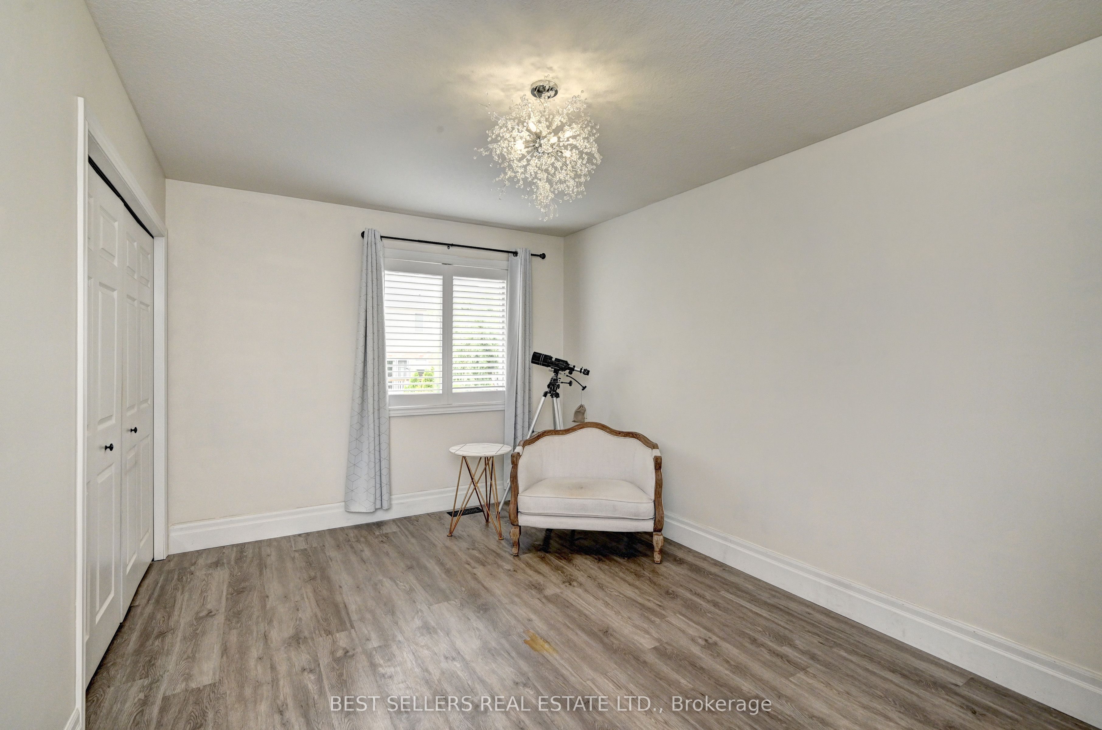 12 Popham Drive Property Photo 37