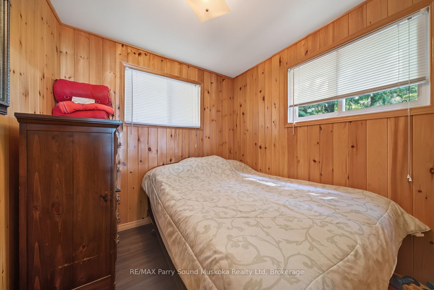 3 Robinson Road Property Photo 18