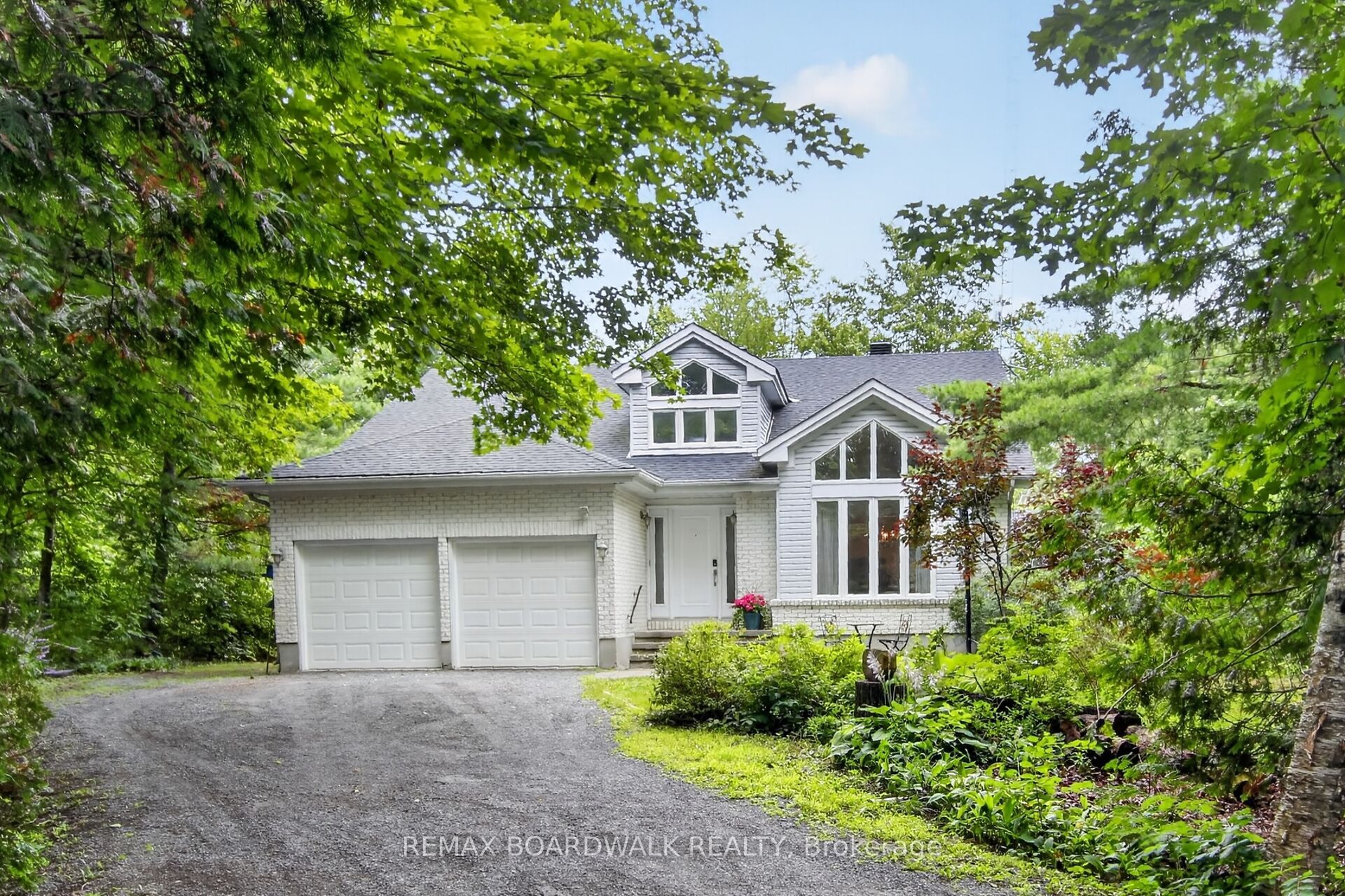 182 Dewar Side Road Property Photo 1