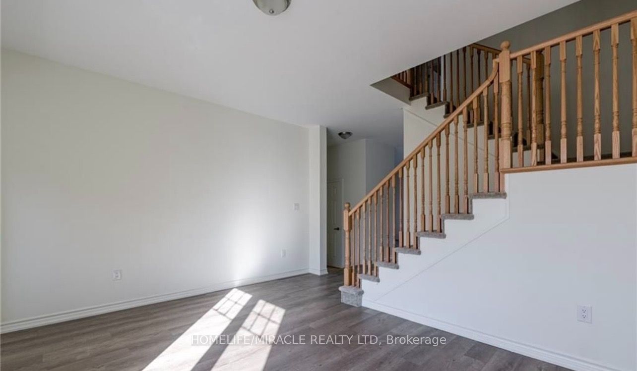1444 Marina Drive Property Photo 3