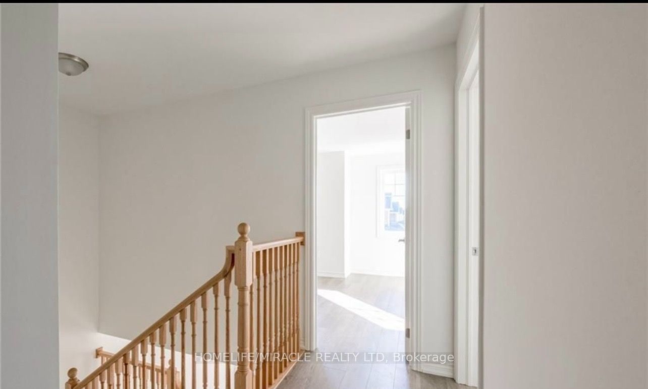 1444 Marina Drive Property Photo 8