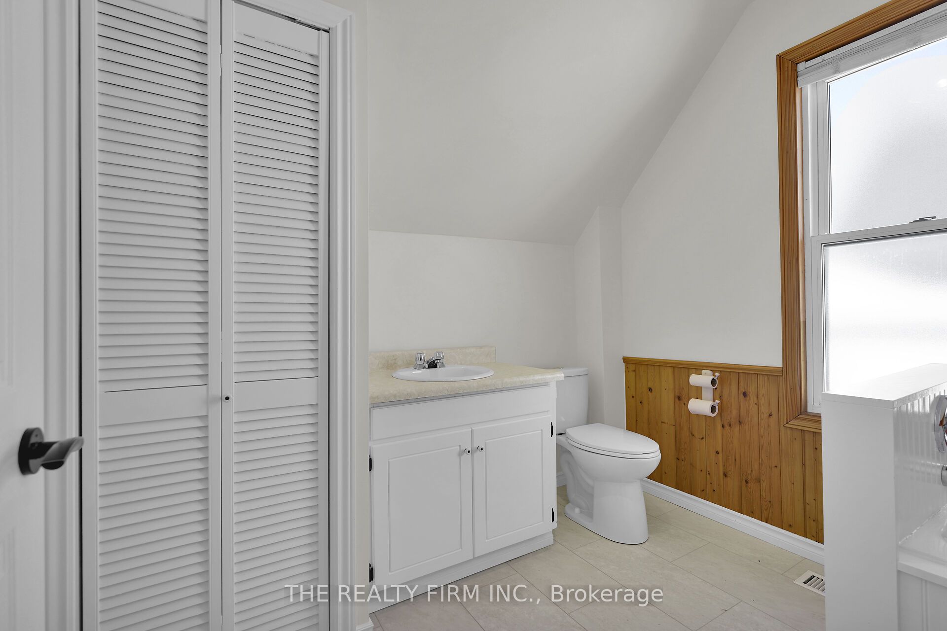 924 Princess Avenue Property Photo 29