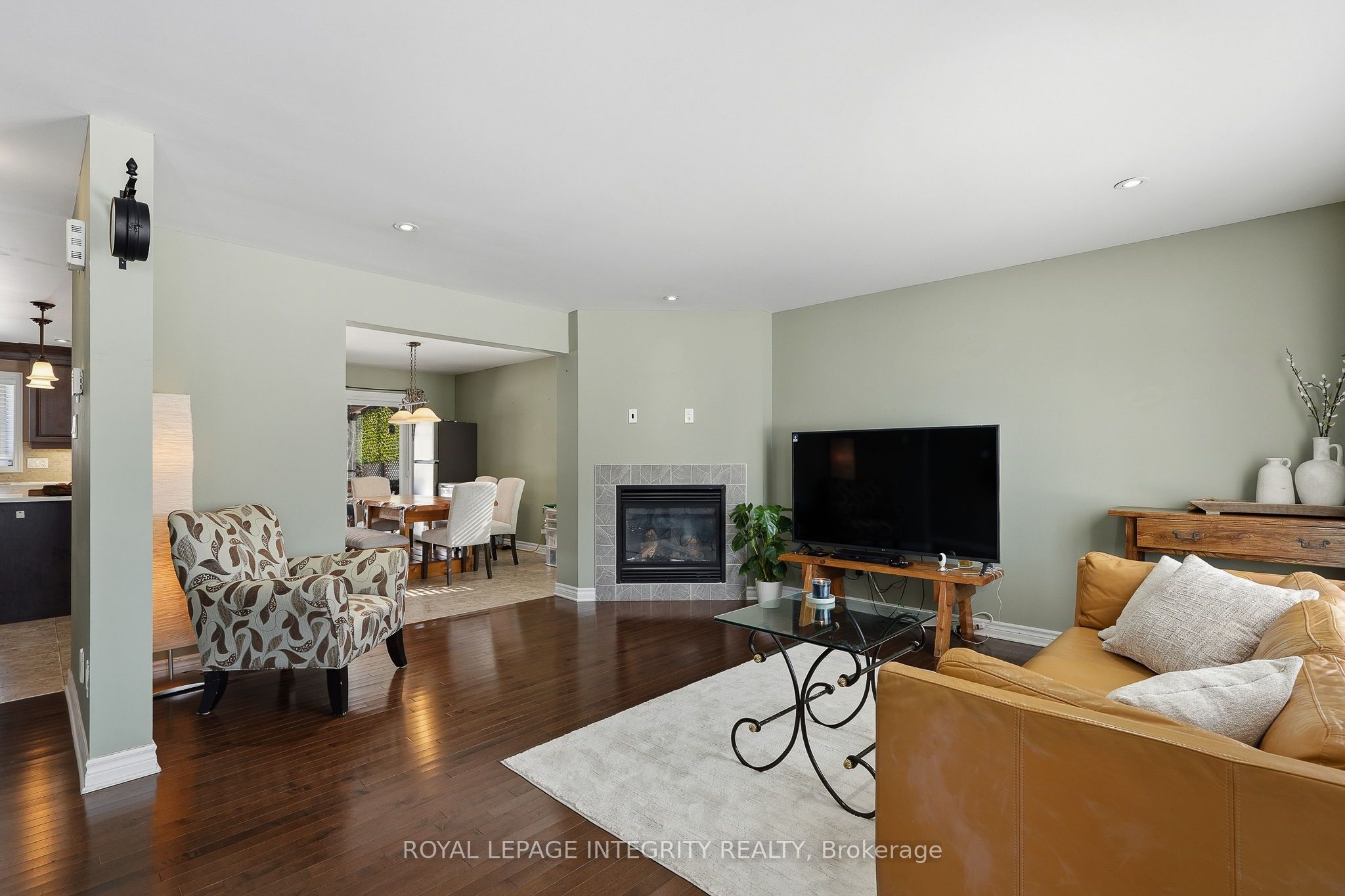 53 Beaver Lane Property Photo 6