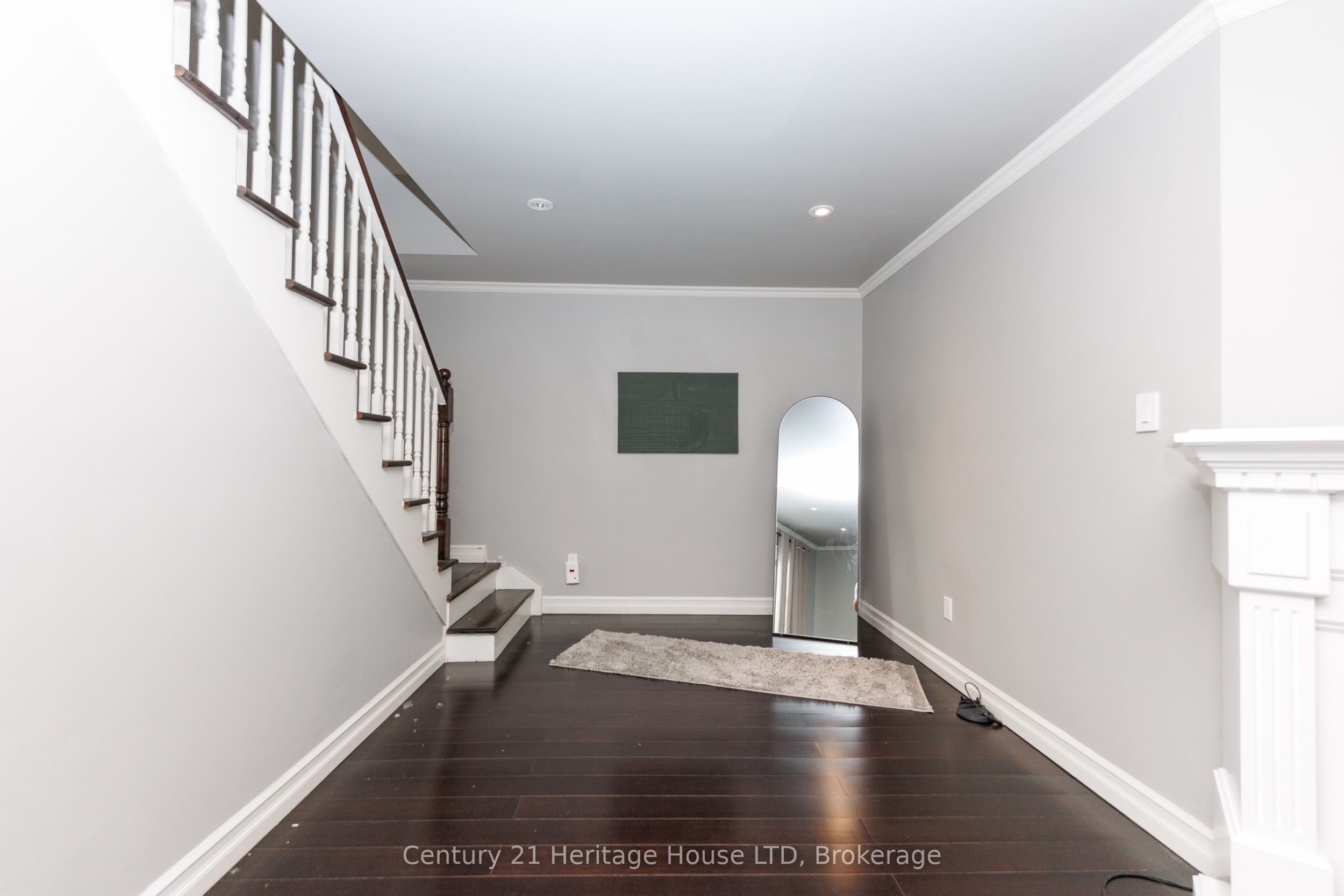 6021 Montrose Road Property Photo 9