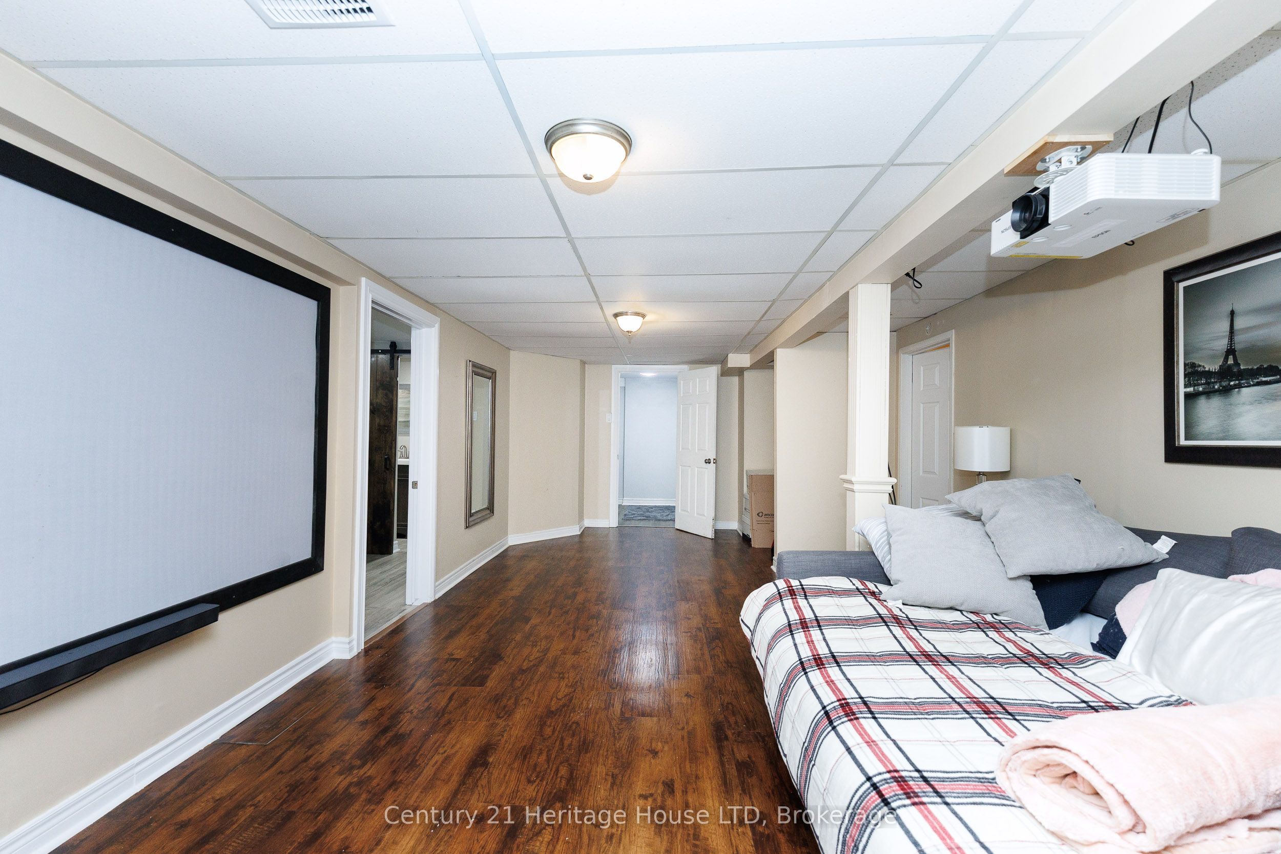 6021 Montrose Road Property Photo 23