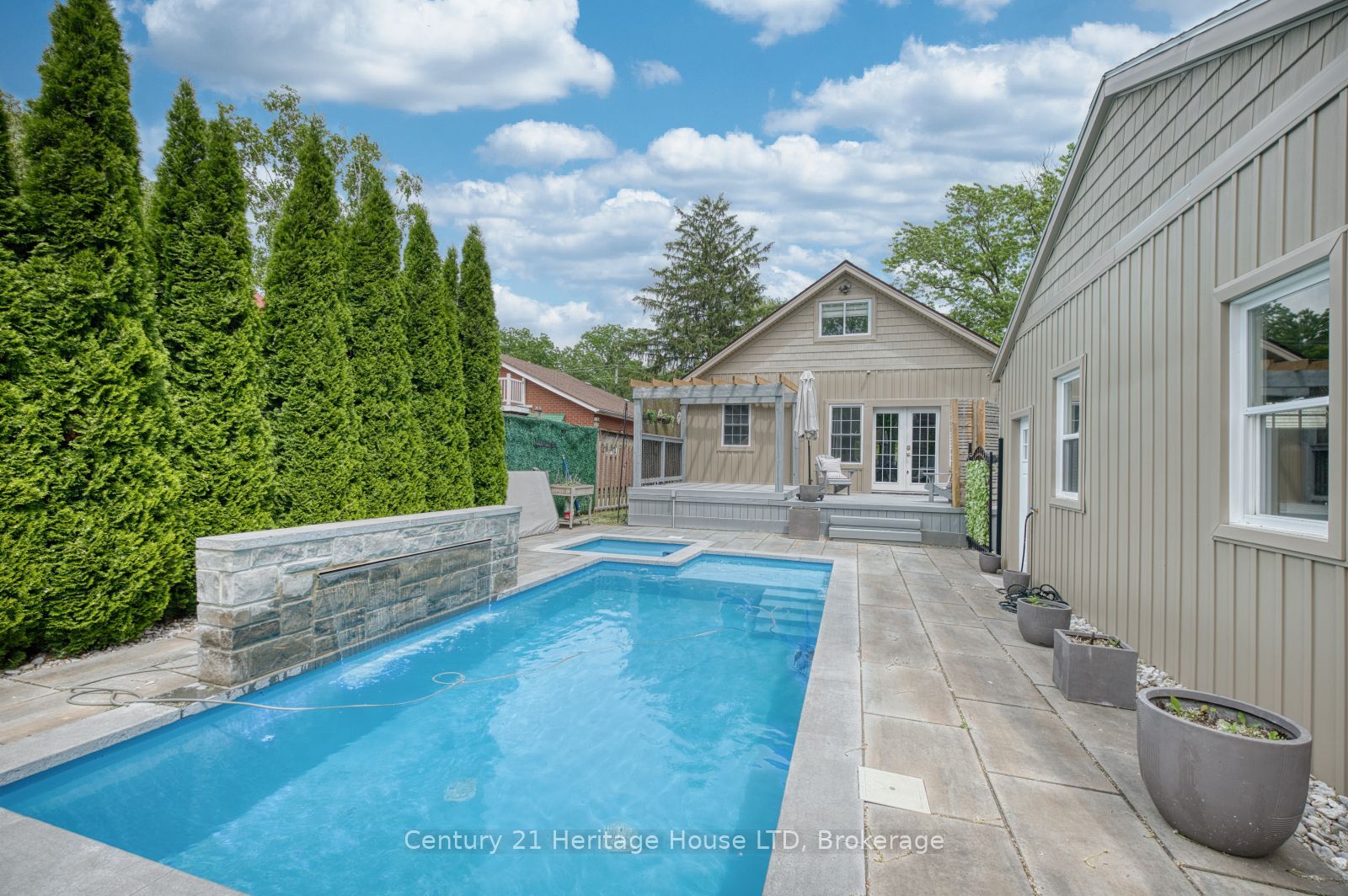 6021 Montrose Road Property Photo 25