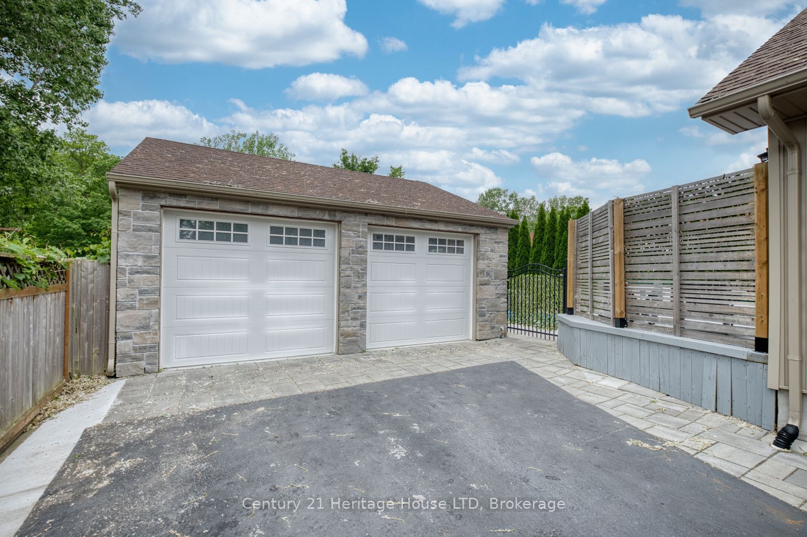 6021 Montrose Road Property Photo 34