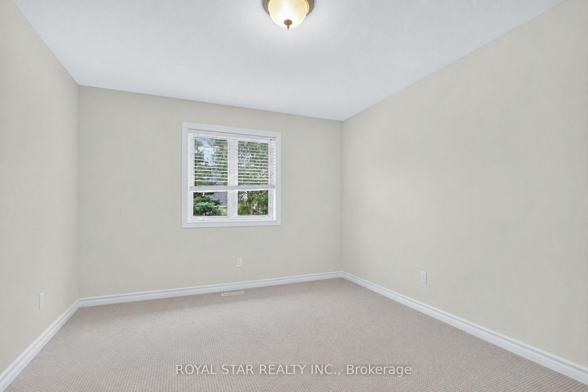 818 Long Point Circle Property Photo 21