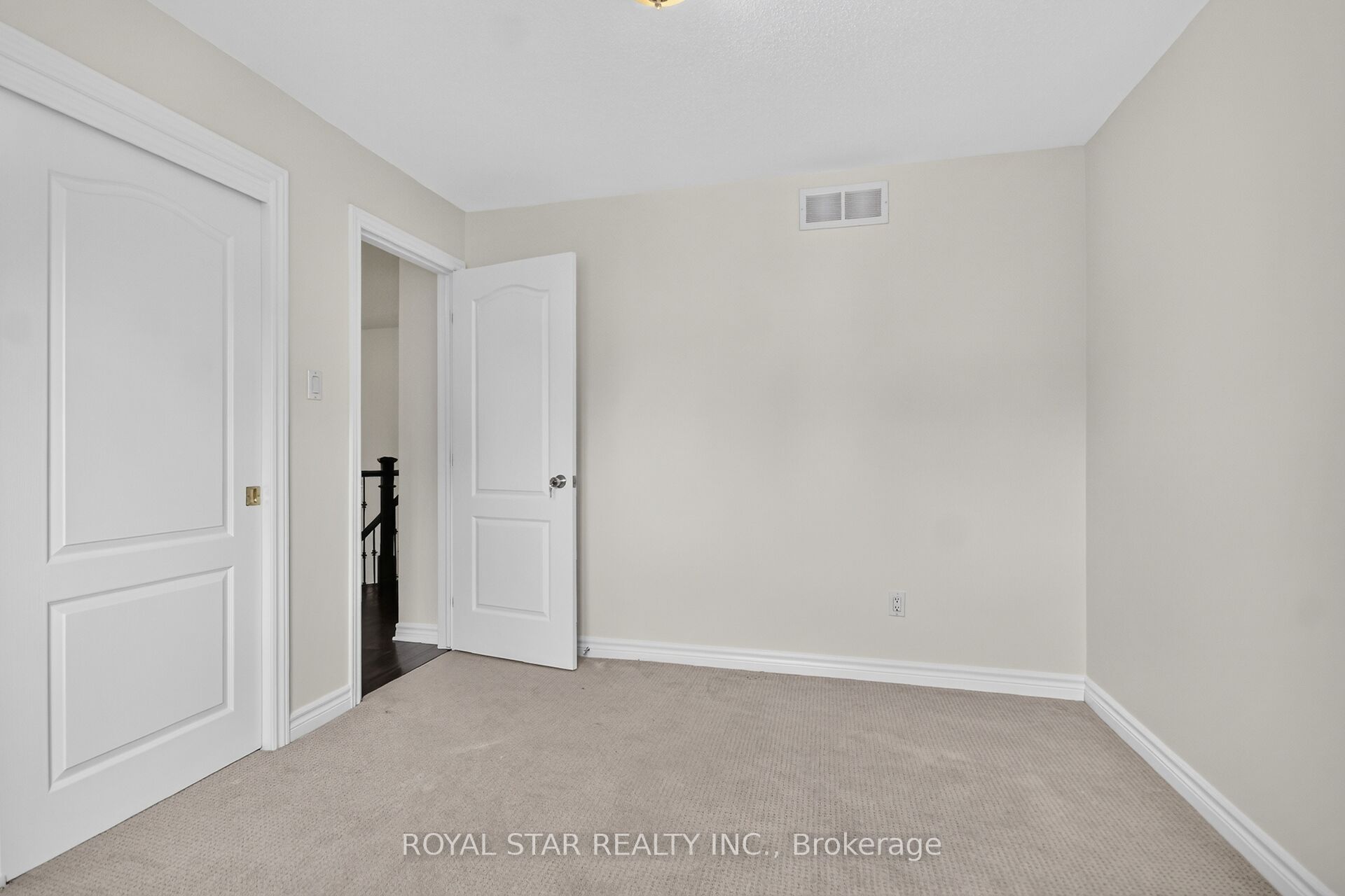 818 Long Point Circle Property Photo 29