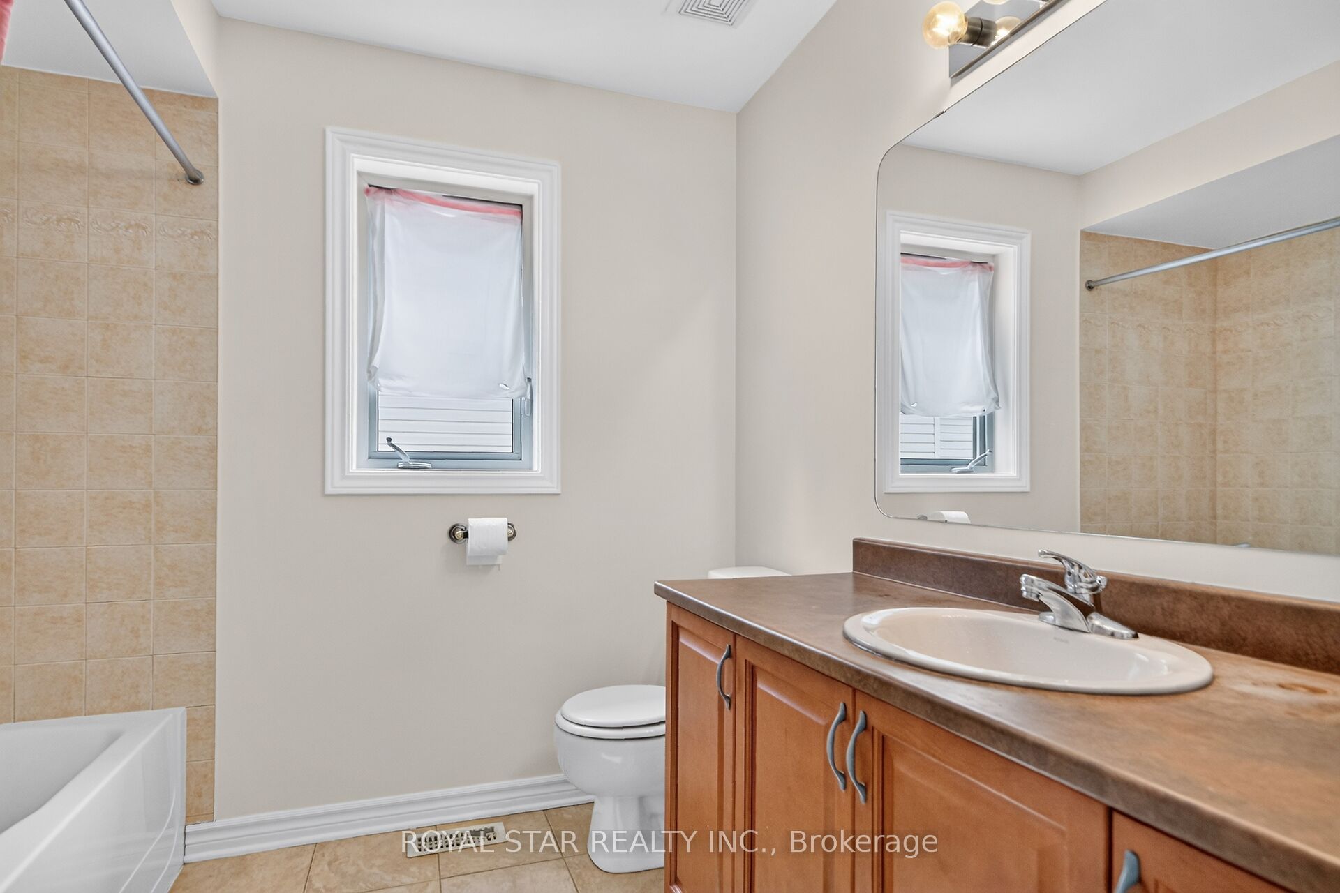 818 Long Point Circle Property Photo 31