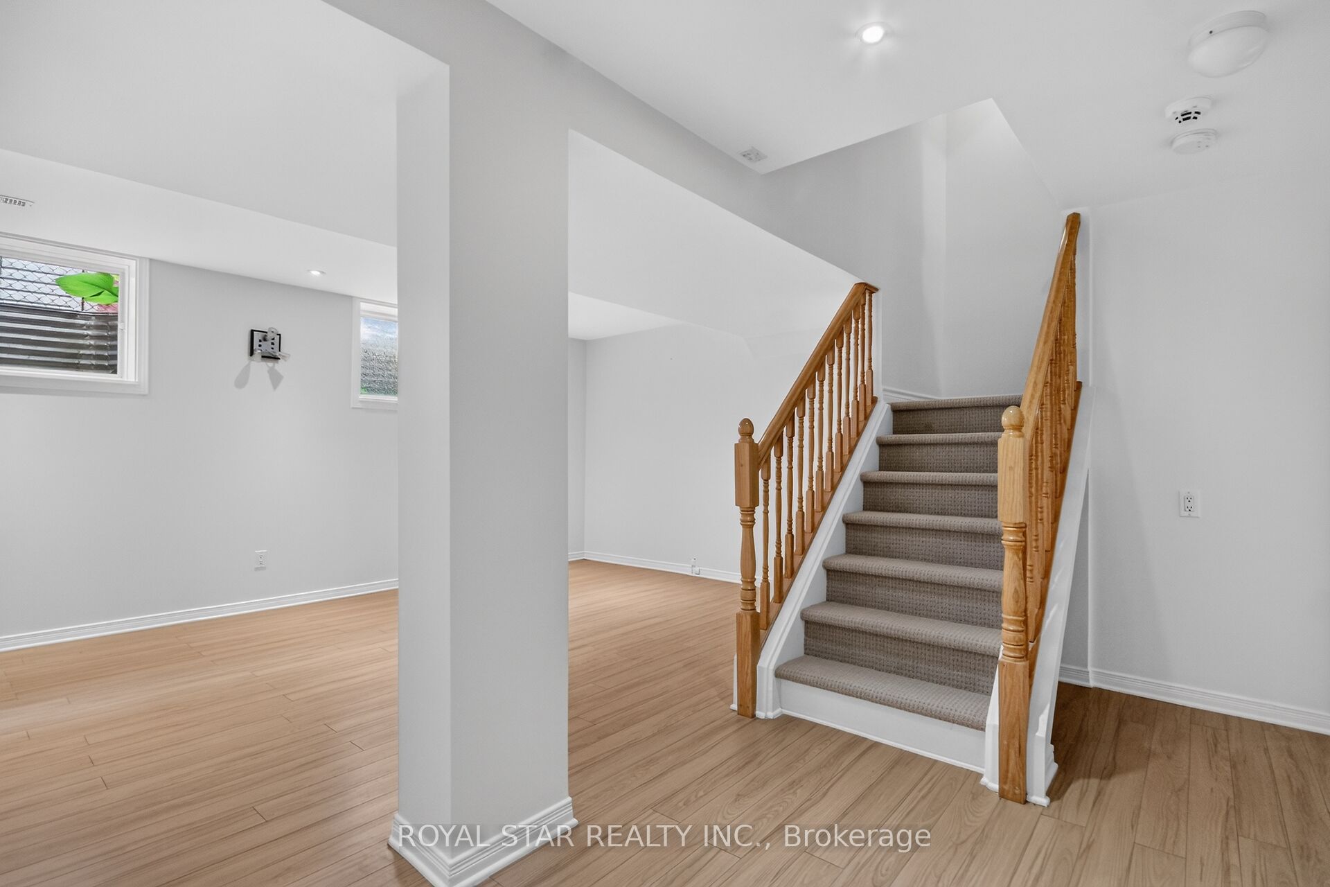 818 Long Point Circle Property Photo 42