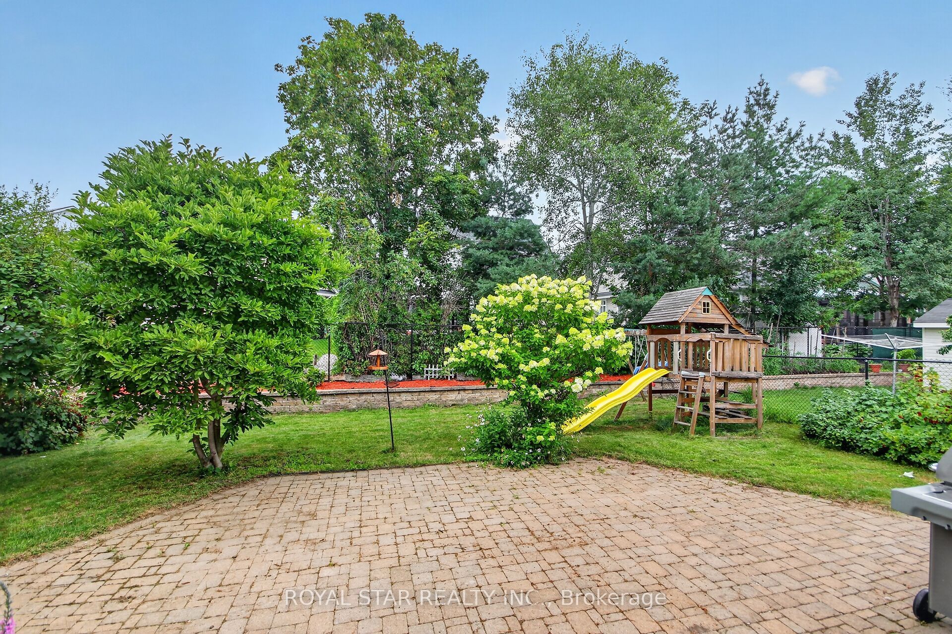 818 Long Point Circle Property Photo 47