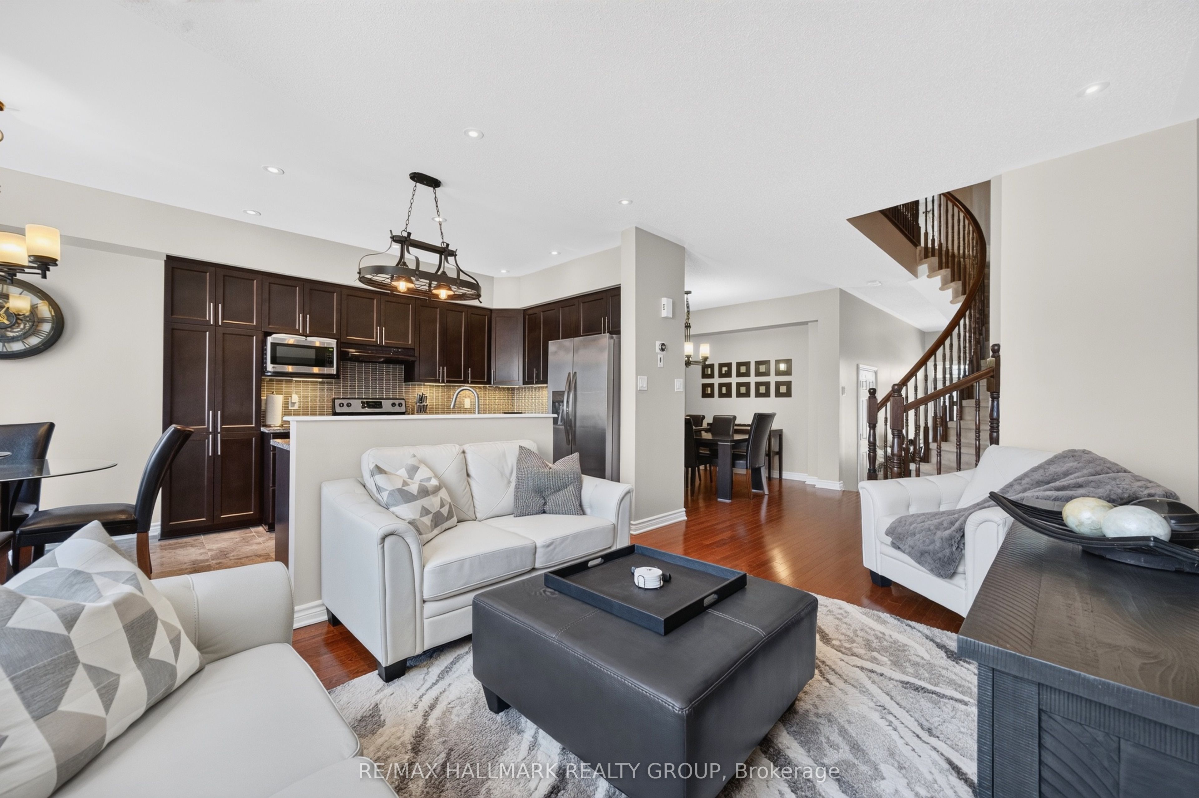 399 Livery Street Property Photo 6