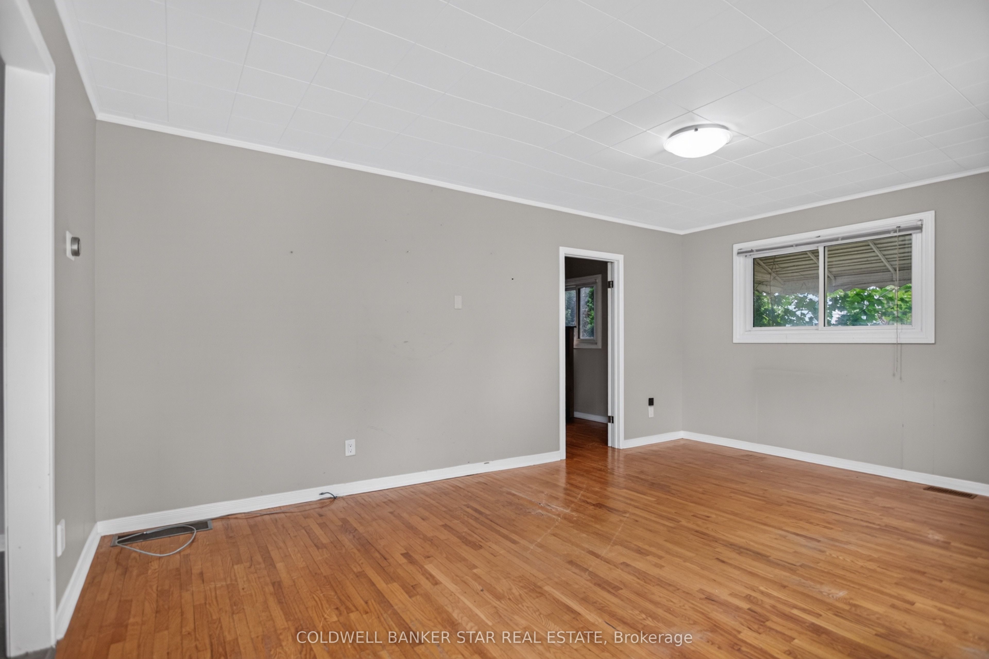 78 Main Street Property Photo 8