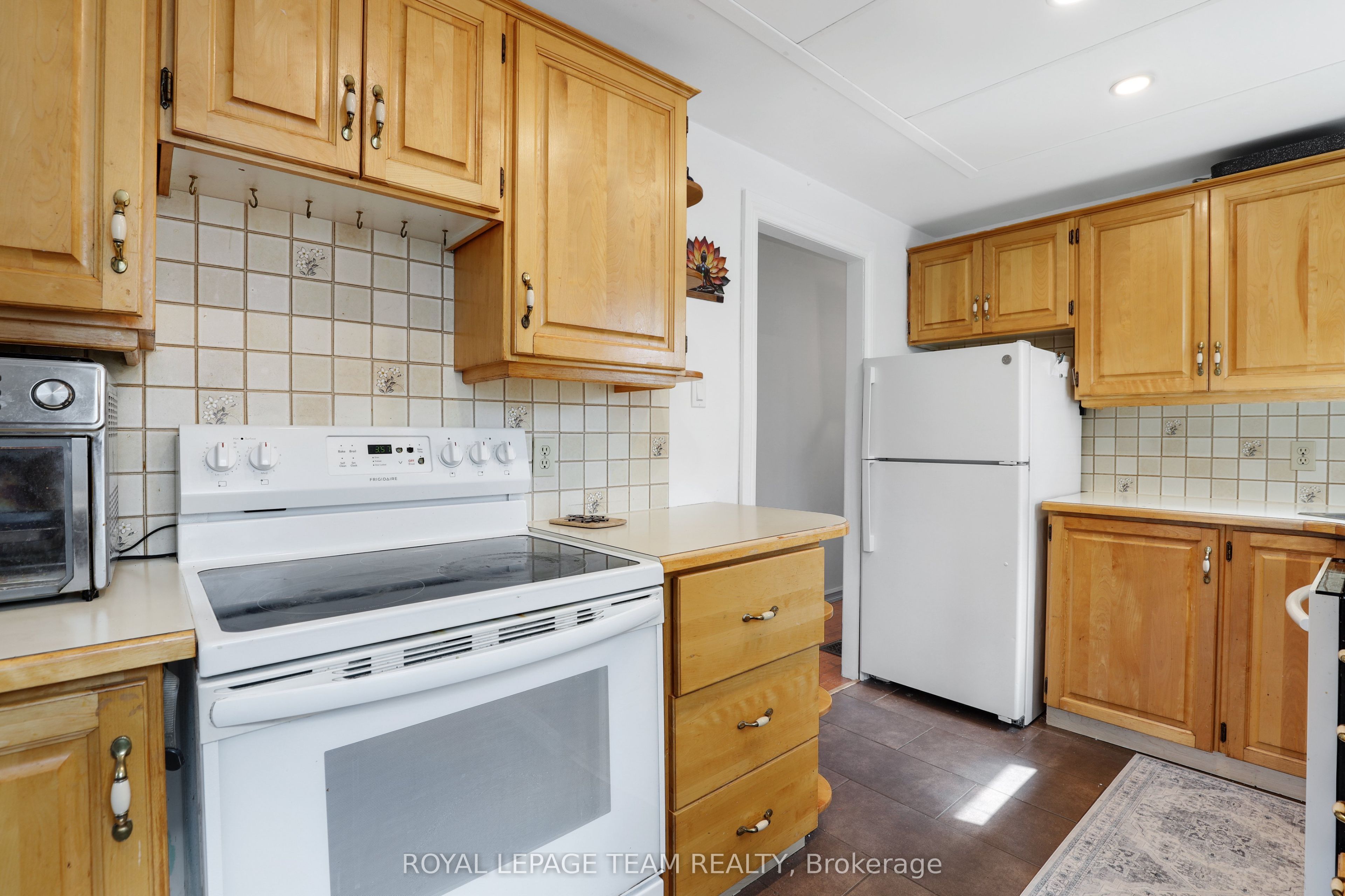 283 Anna Avenue Property Photo 16