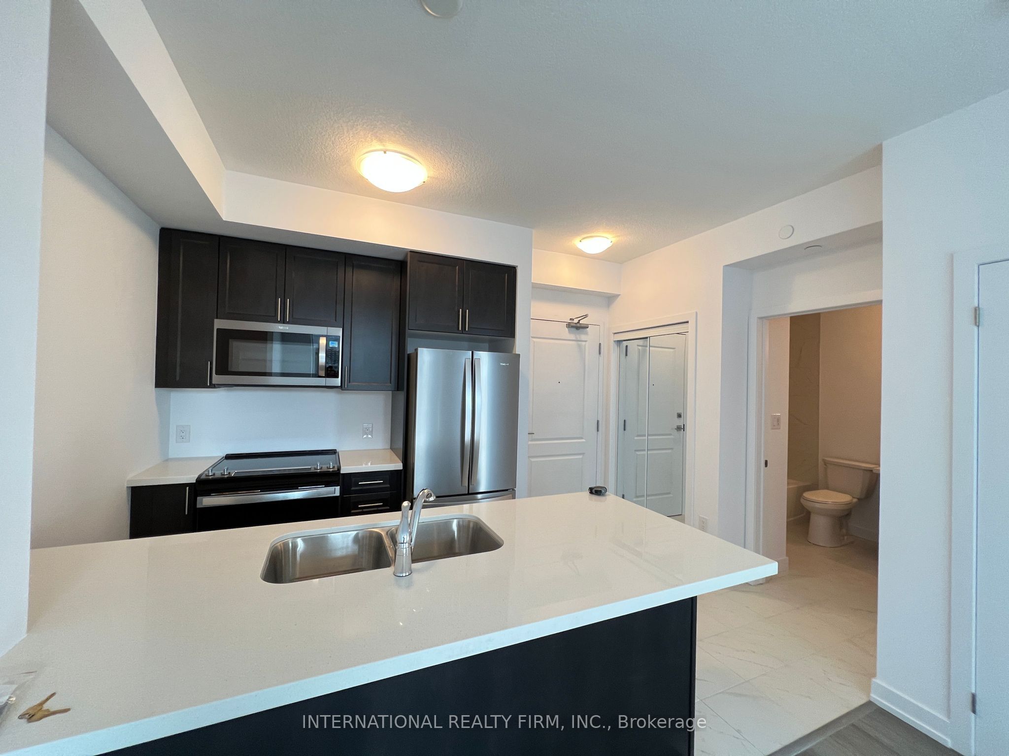 460 Dundas Street E 332 Property Photo 3