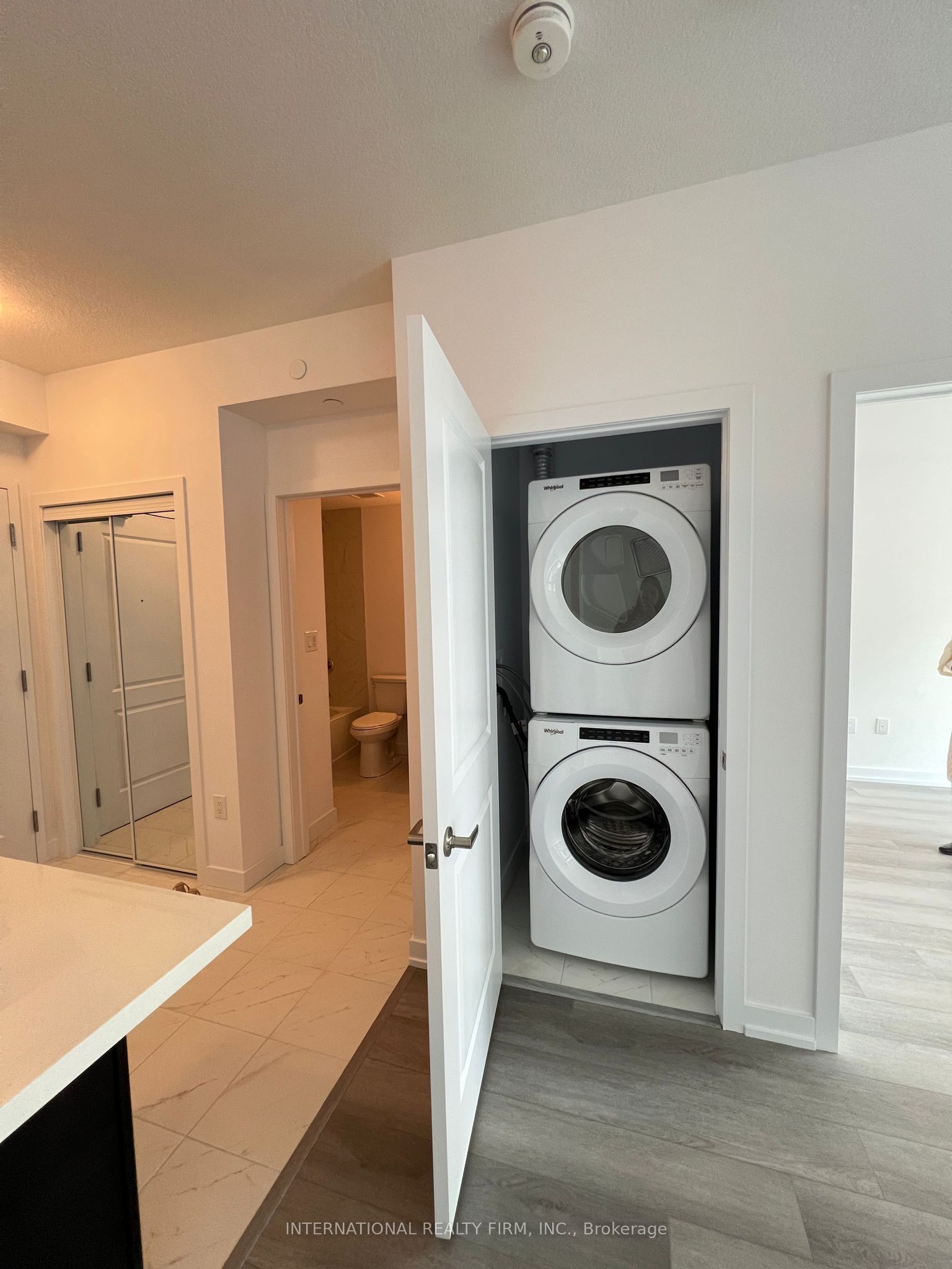 460 Dundas Street E 332 Property Photo 4