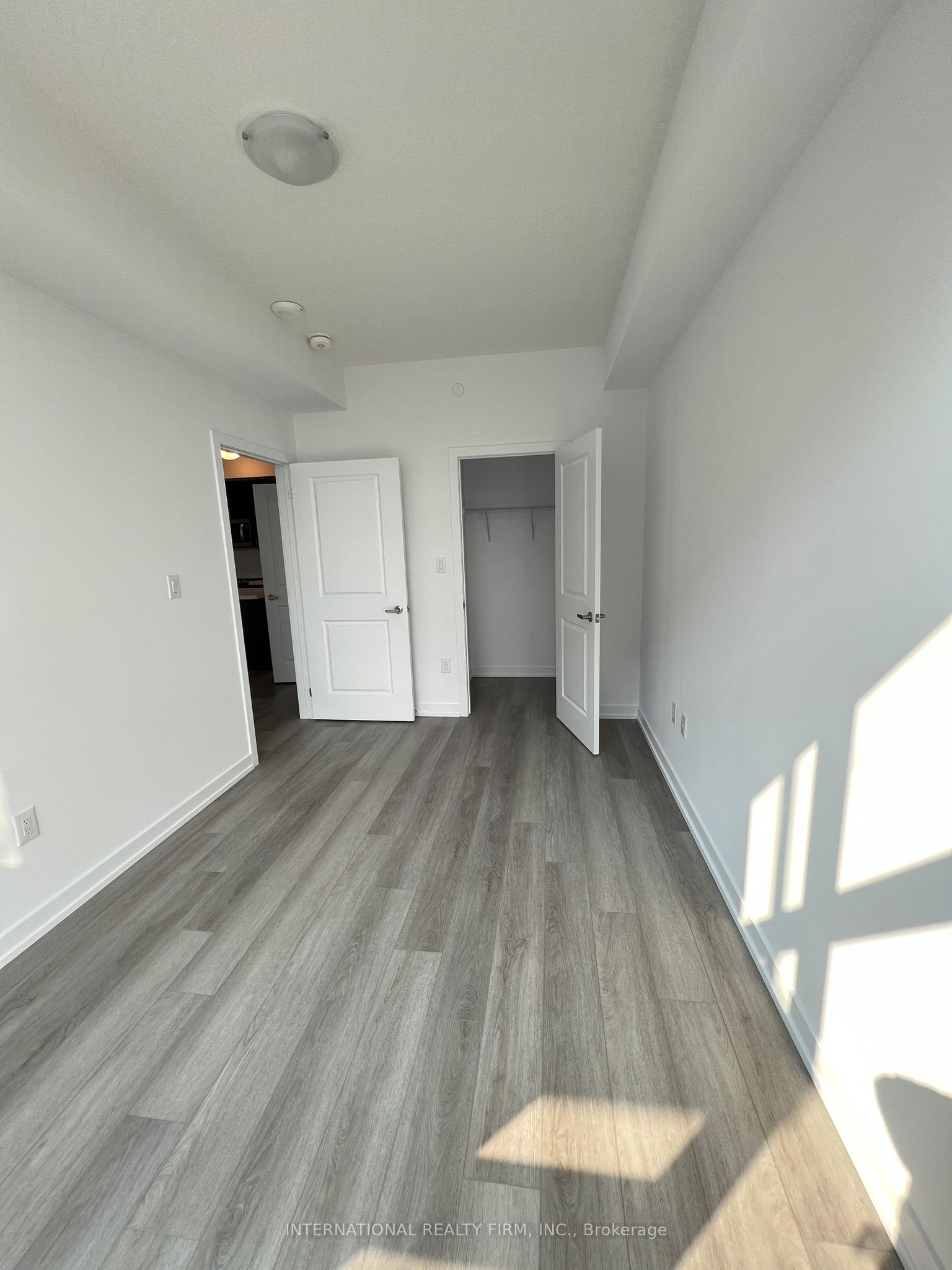 460 Dundas Street E 332 Property Photo 8