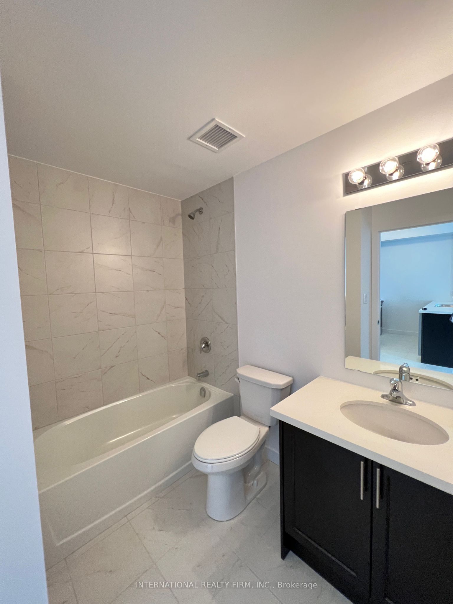 460 Dundas Street E 332 Property Photo 9