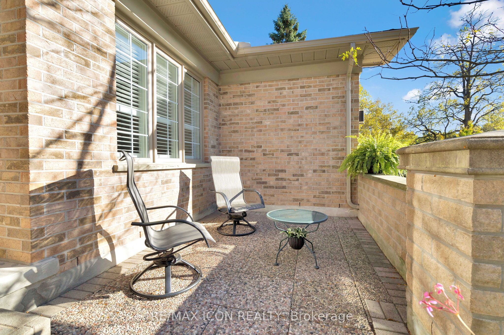 1151 Riverside Drive 17 Property Photo 5