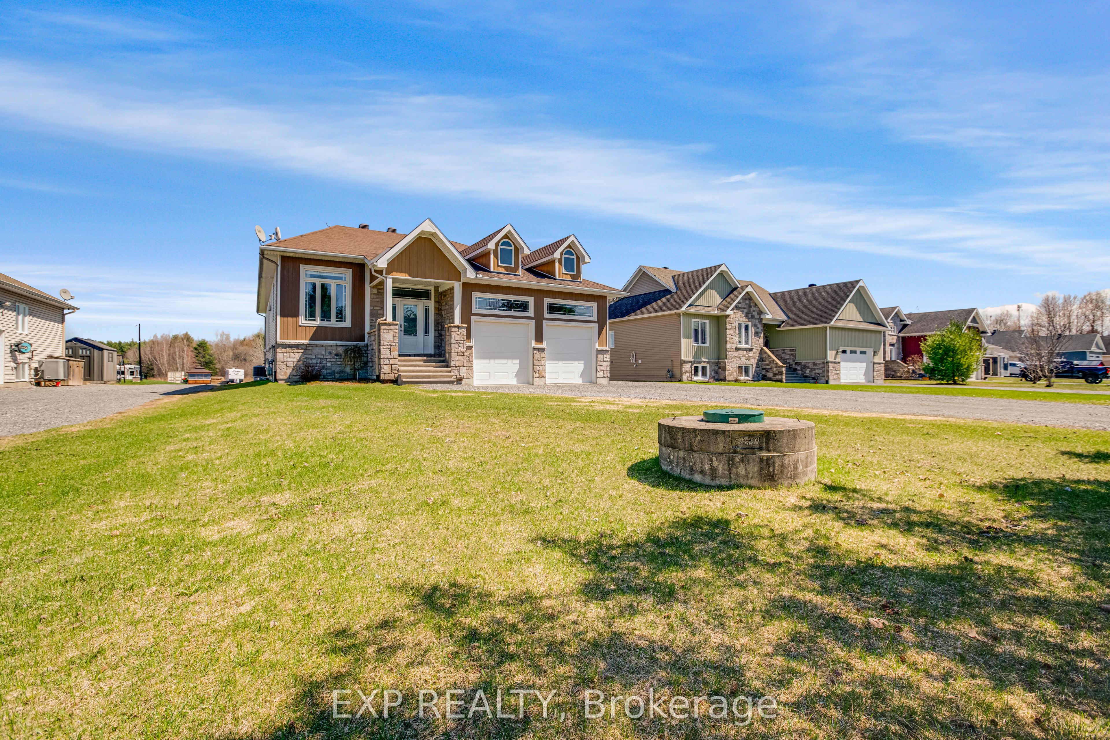 47 Beaver Lane Property Photo 1