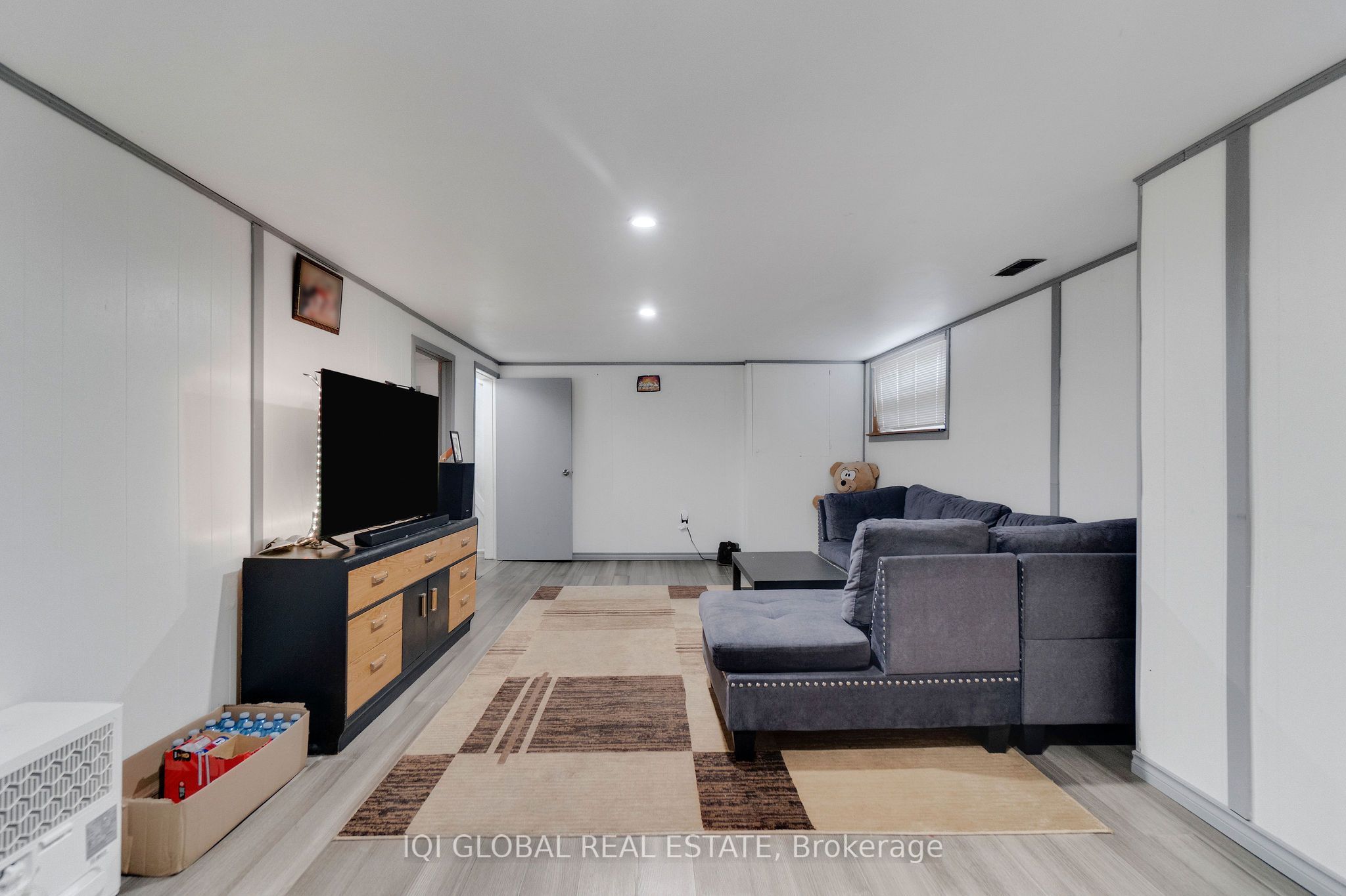 147 Tait Street Property Photo 31