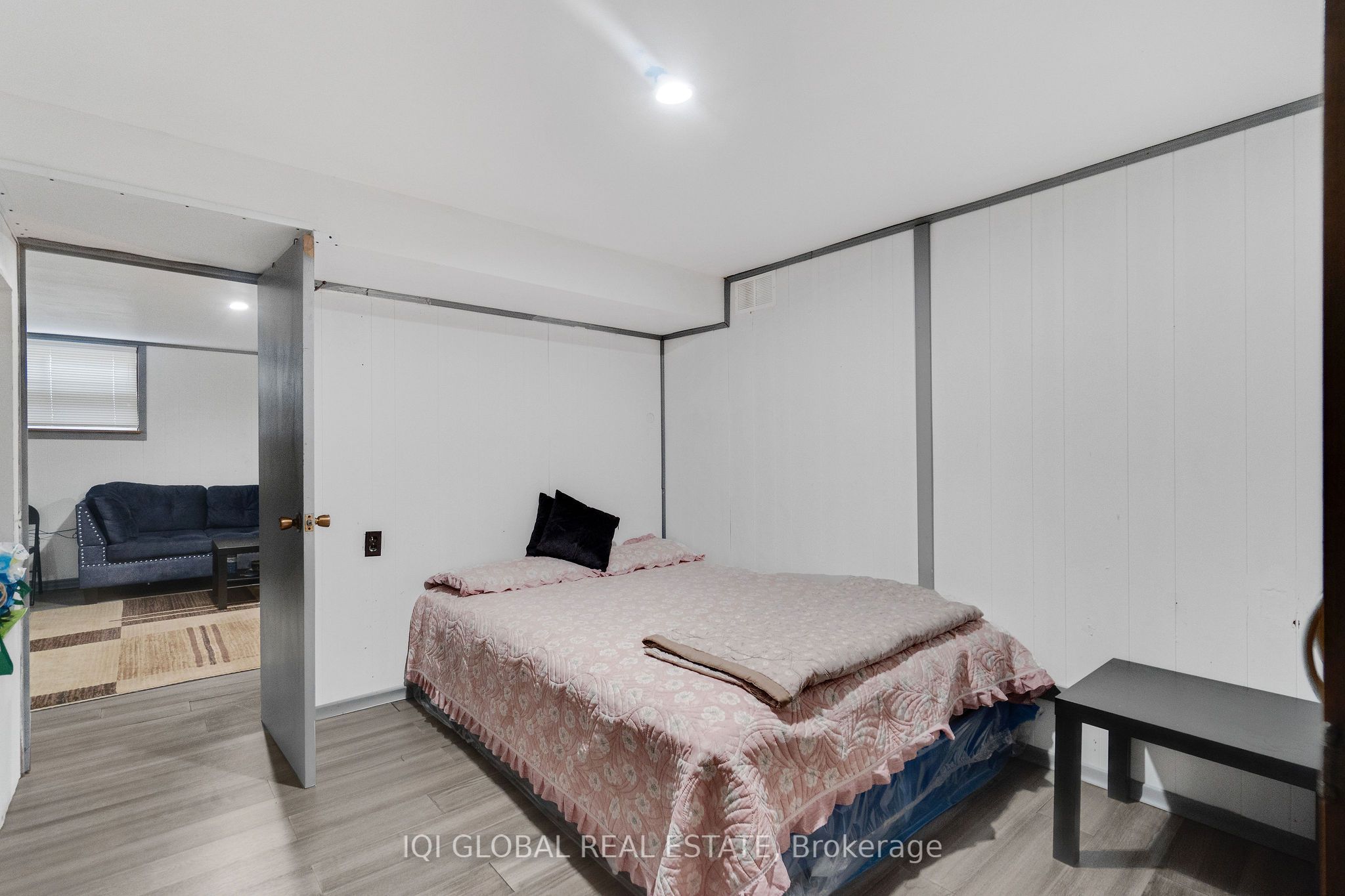 147 Tait Street Property Photo 37