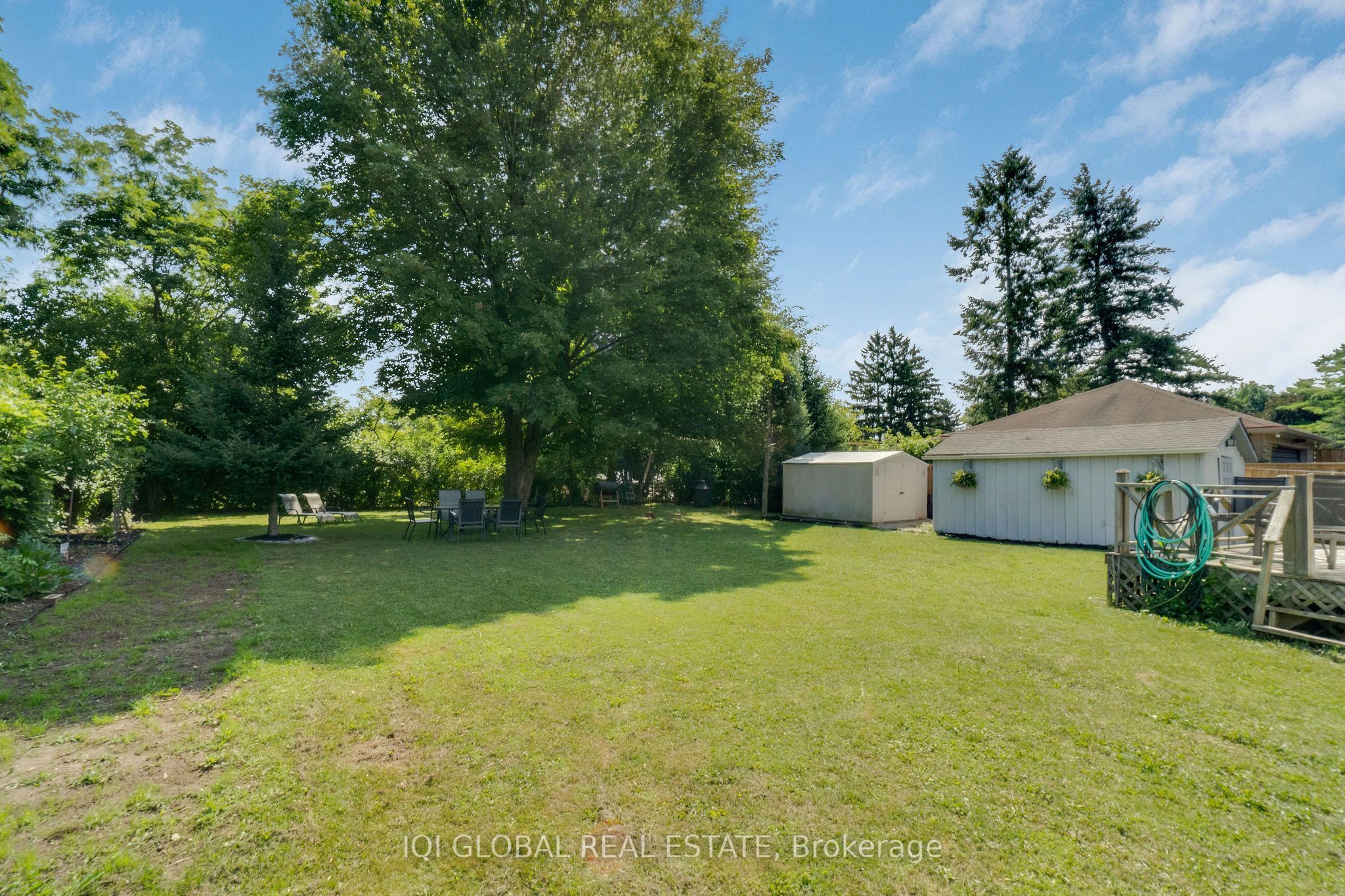 147 Tait Street Property Photo 42