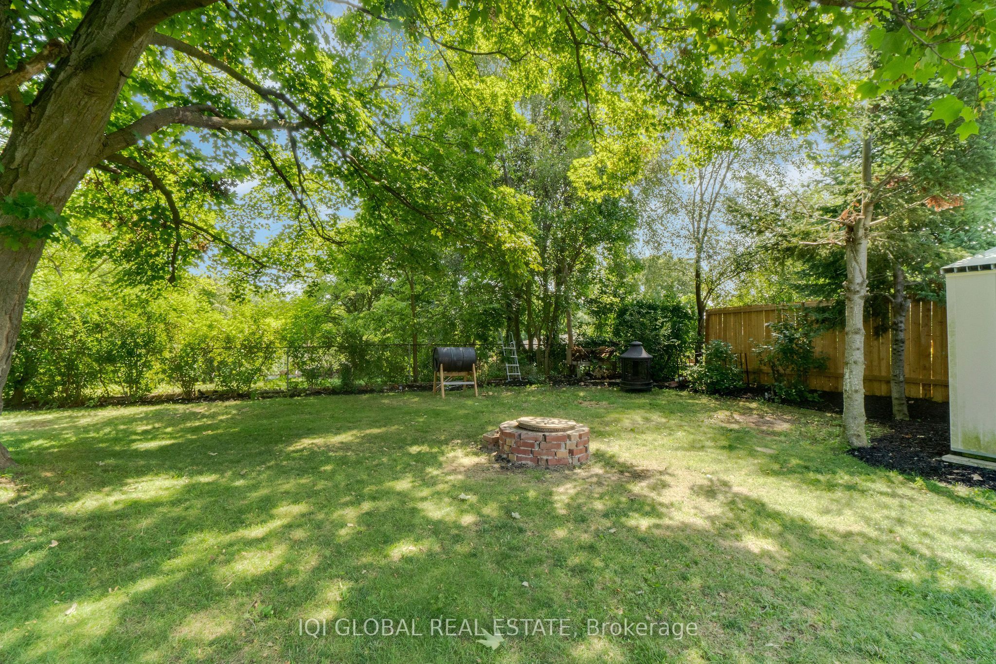 147 Tait Street Property Photo 45