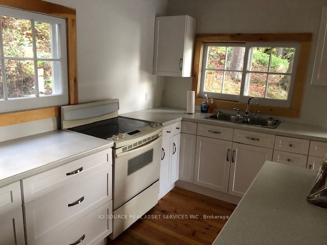 136 Frair's Bay Road Property Photo 2