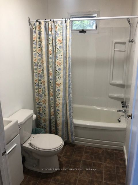 136 Frair's Bay Road Property Photo 6