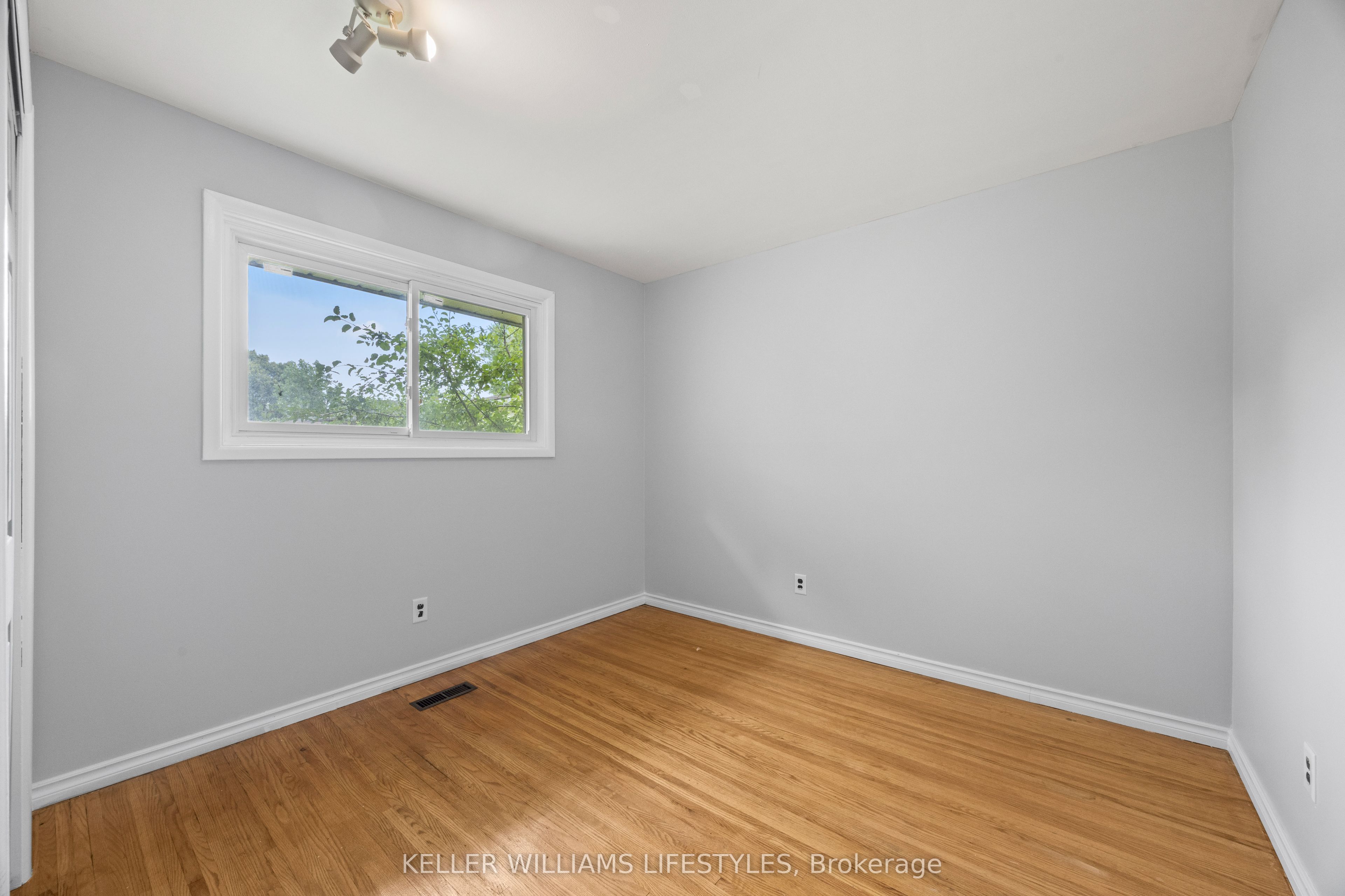 9 Buchan Road Property Photo 17